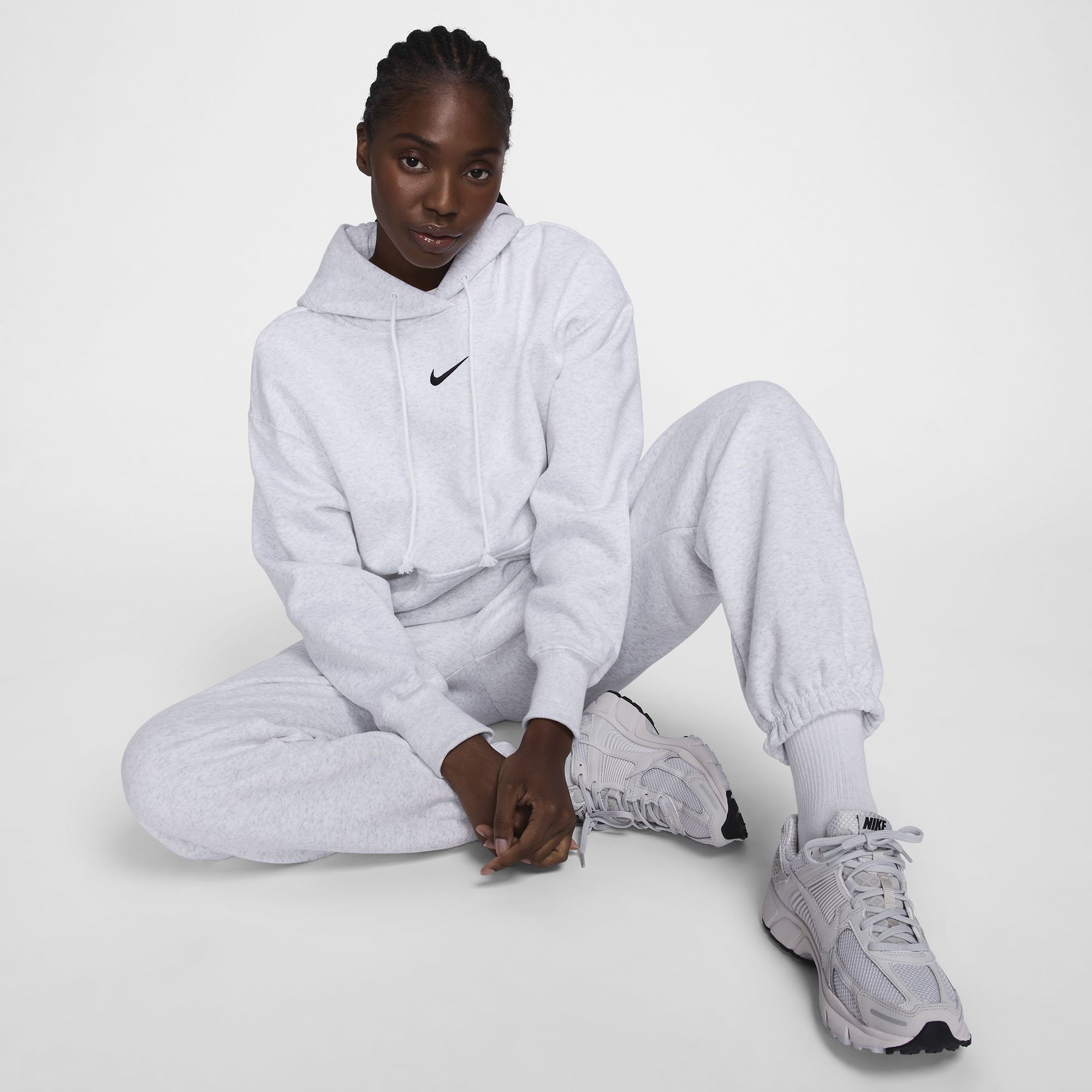 Nike Women's Sportswear Phoenix Fleece High-Waisted Oversized Sweatpants product image