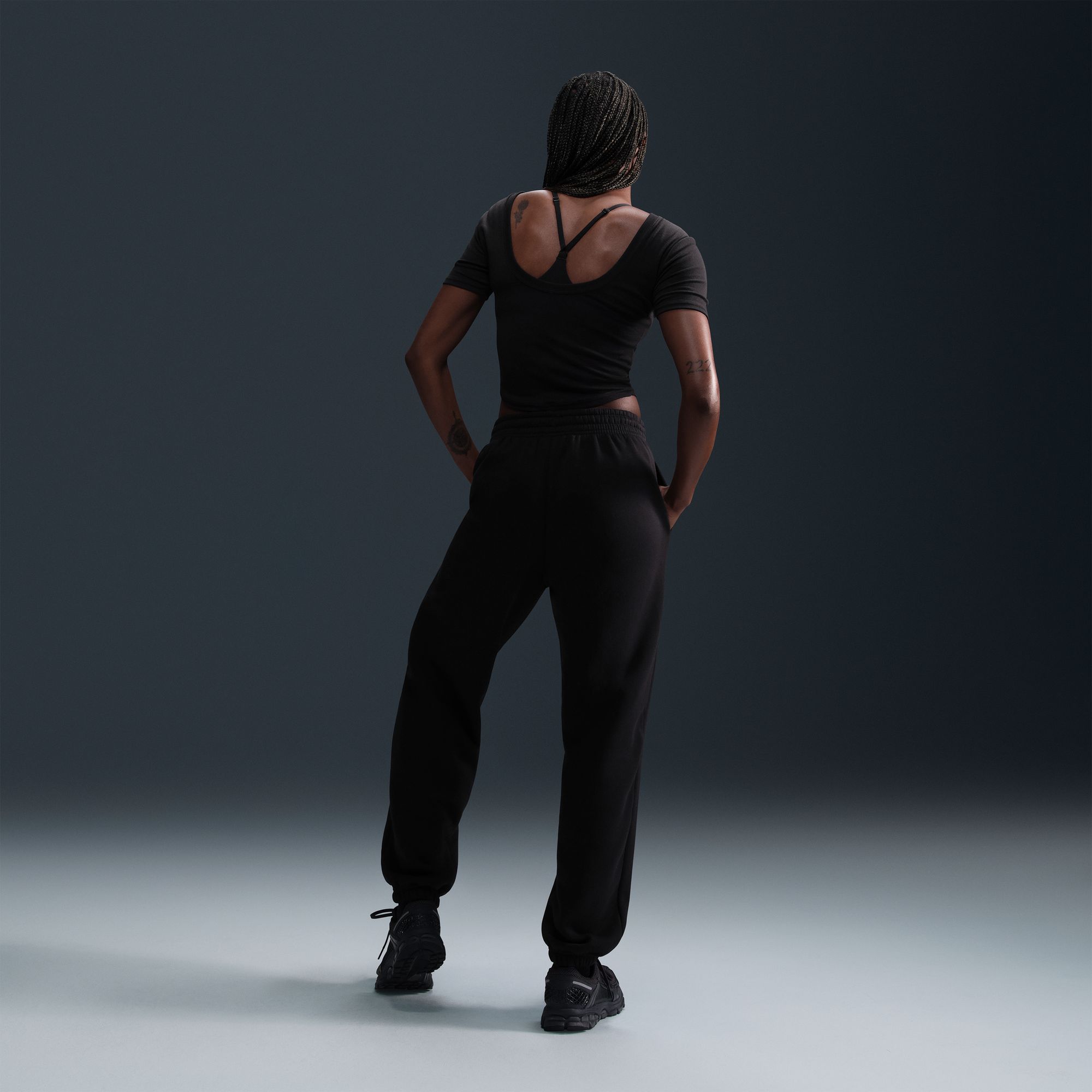 Nike Women's Sportswear Phoenix Fleece High-Waisted Oversized Sweatpants product image