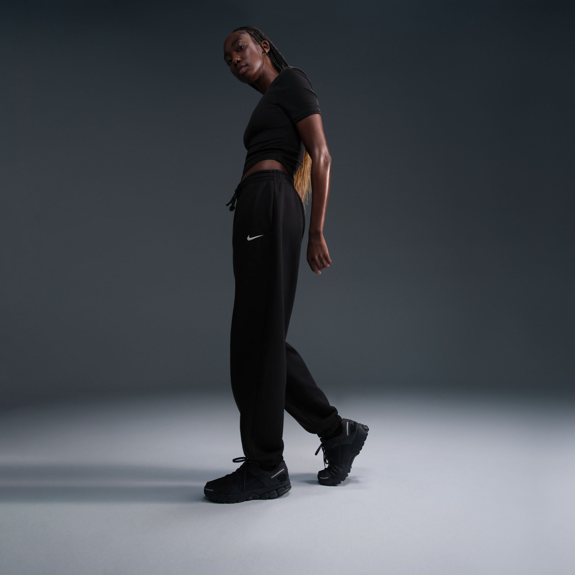 Nike Women's Sportswear Phoenix Fleece High-Waisted Oversized Sweatpants product image