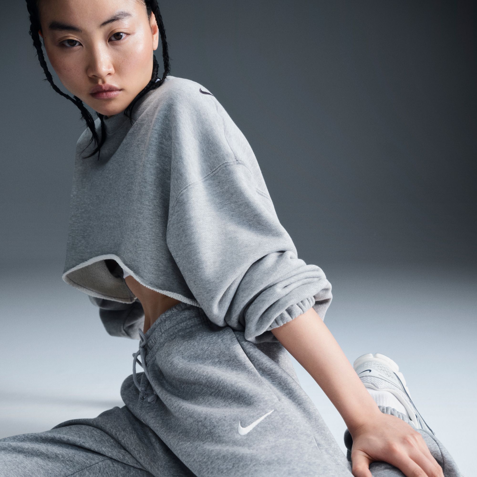 Nike Women's Sportswear Phoenix Fleece High-Waisted Oversized Sweatpants product image