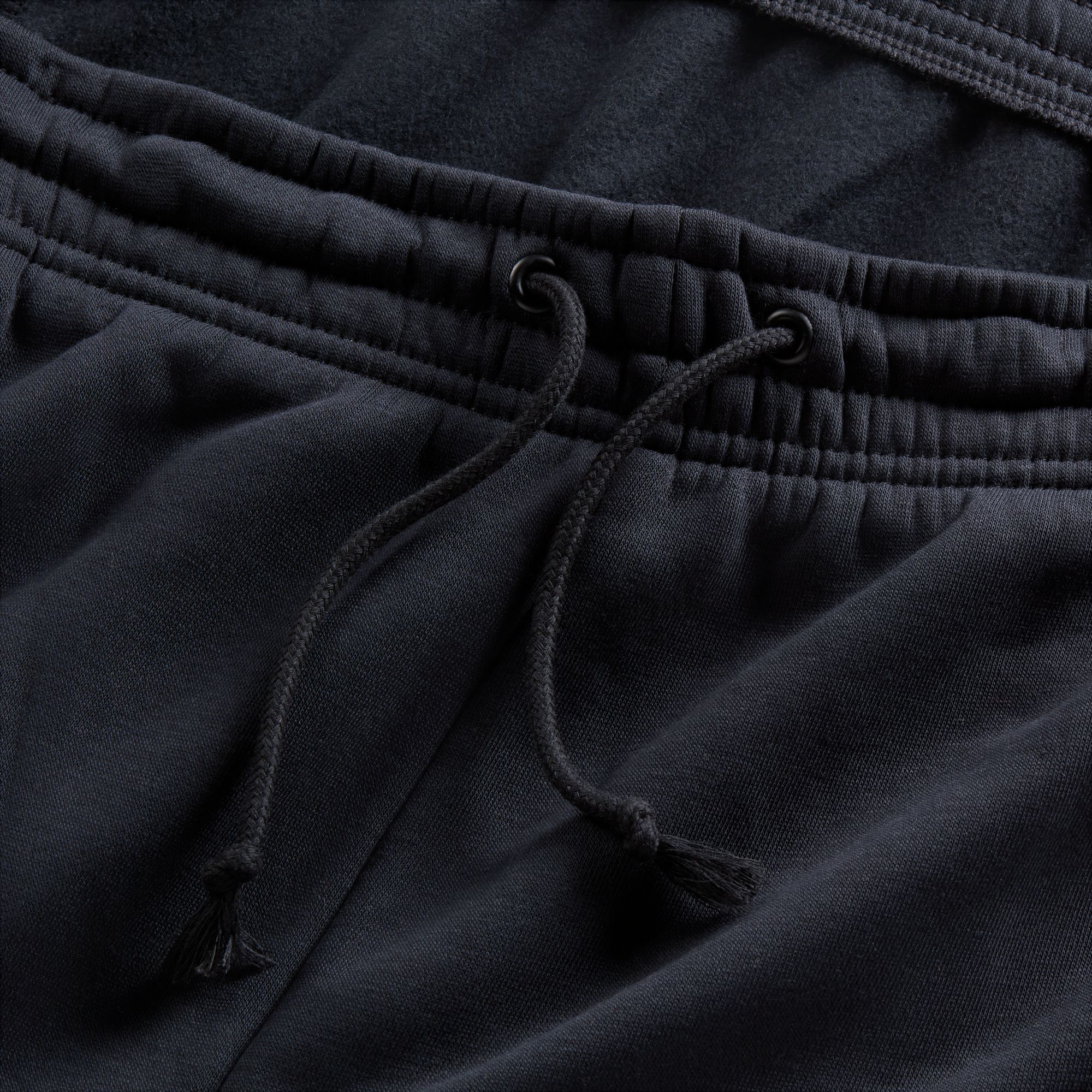 Nike Women's Sportswear Phoenix Fleece High-Waisted Oversized Sweatpants (Plus Size) product image