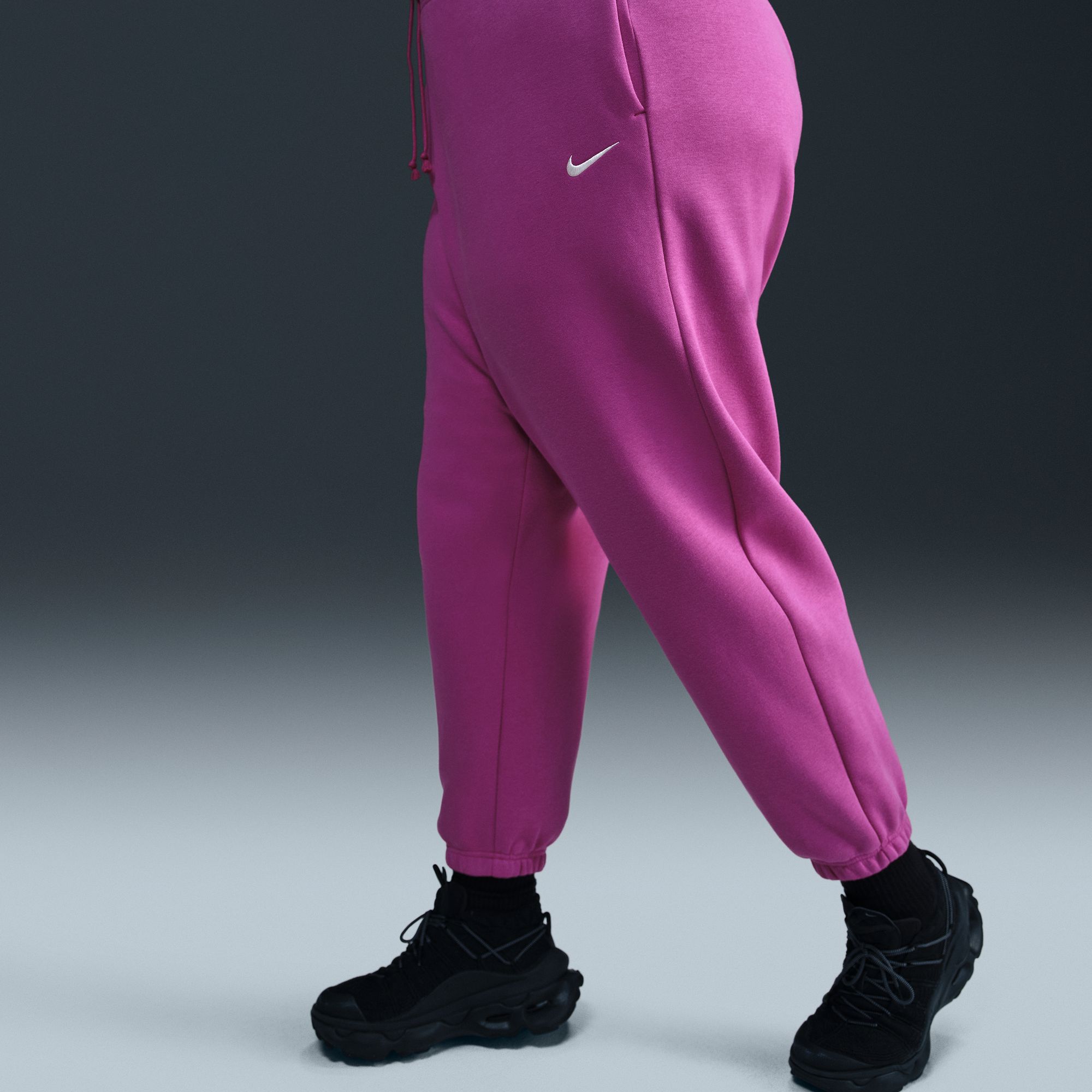 Nike Women's Sportswear Phoenix Fleece High-Waisted Oversized Sweatpants (Plus Size) product image