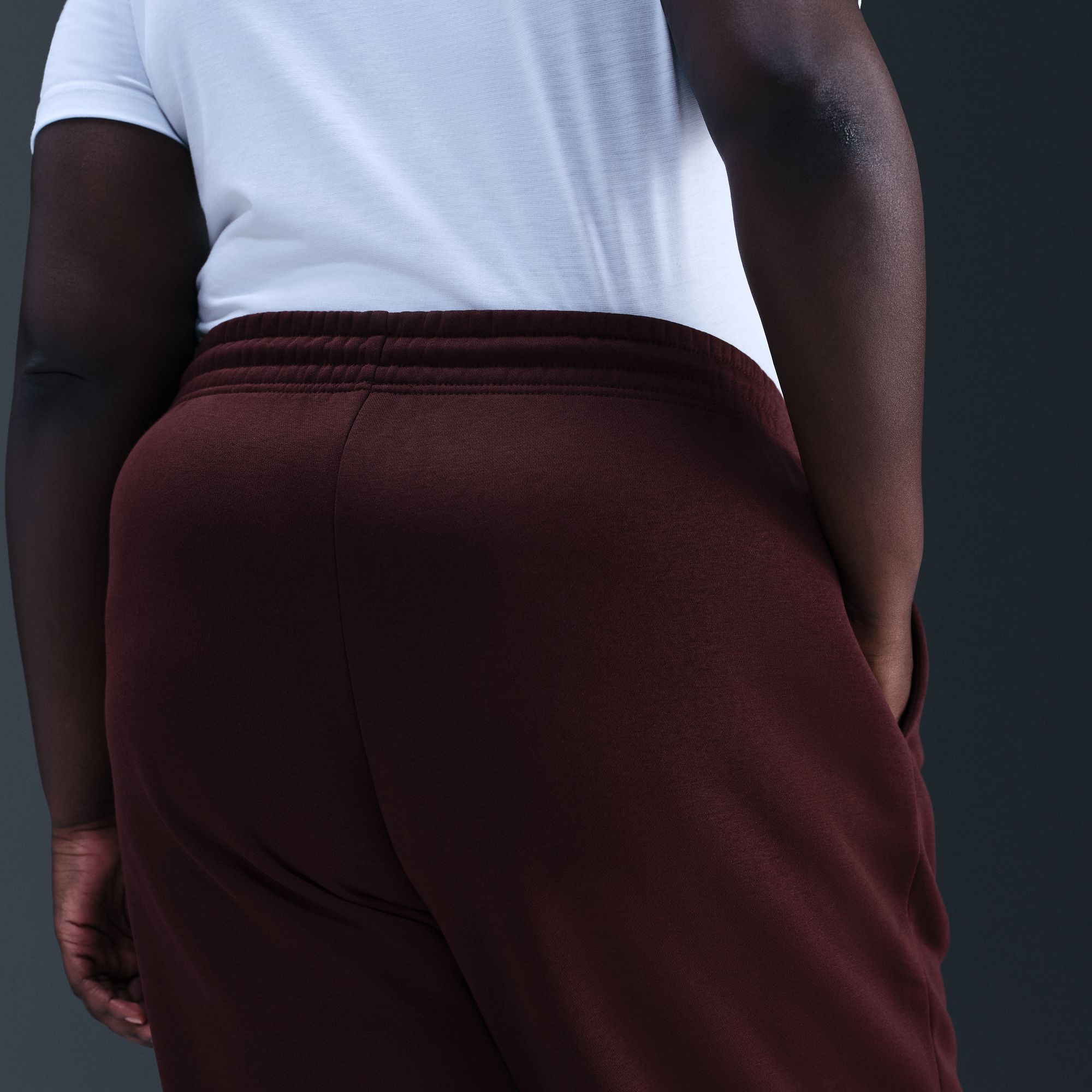 Nike Women's Sportswear Phoenix Fleece High-Waisted Oversized Sweatpants (Plus Size) product image