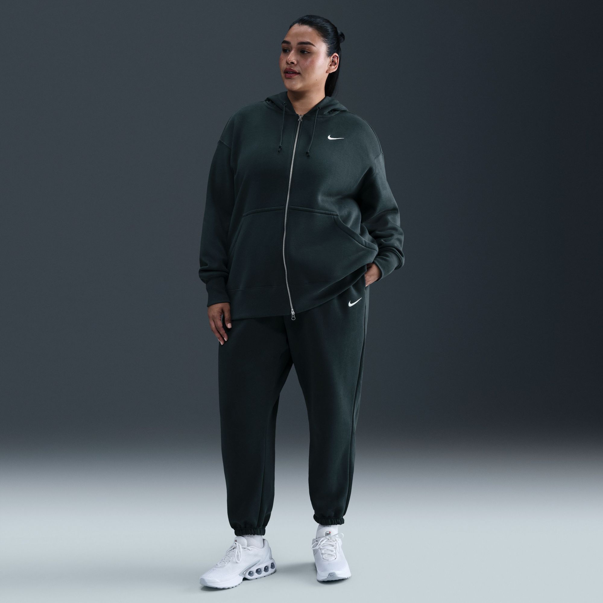 Nike Women's Sportswear Phoenix Fleece High-Waisted Oversized Sweatpants (Plus Size) product image