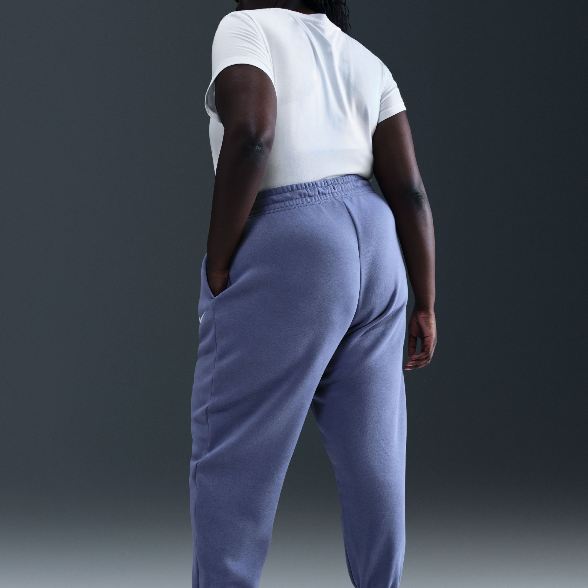 Nike Women's Sportswear Phoenix Fleece High-Waisted Oversized Sweatpants (Plus Size) product image