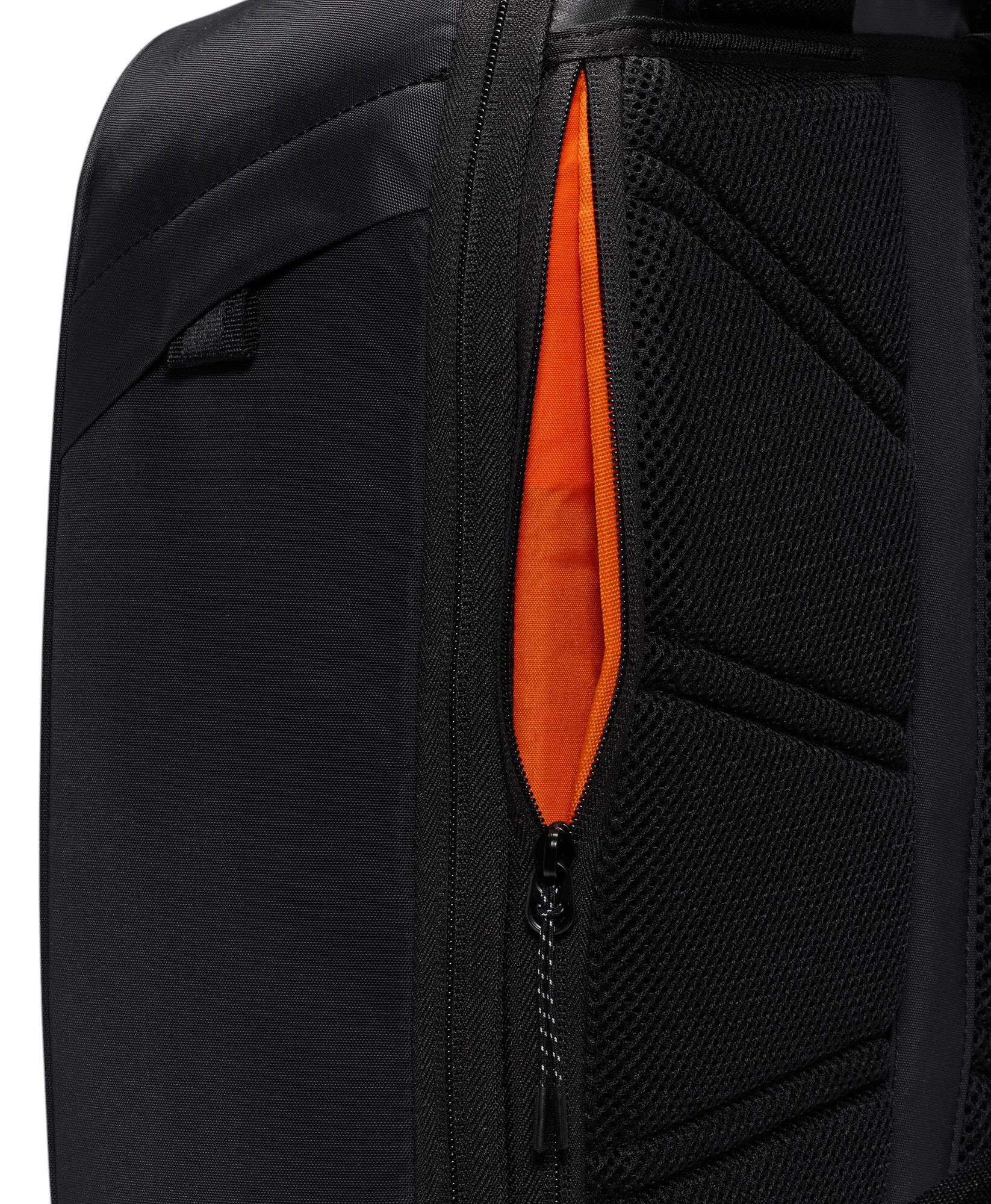 Nike Sportswear Commute Backpack (25L) product image