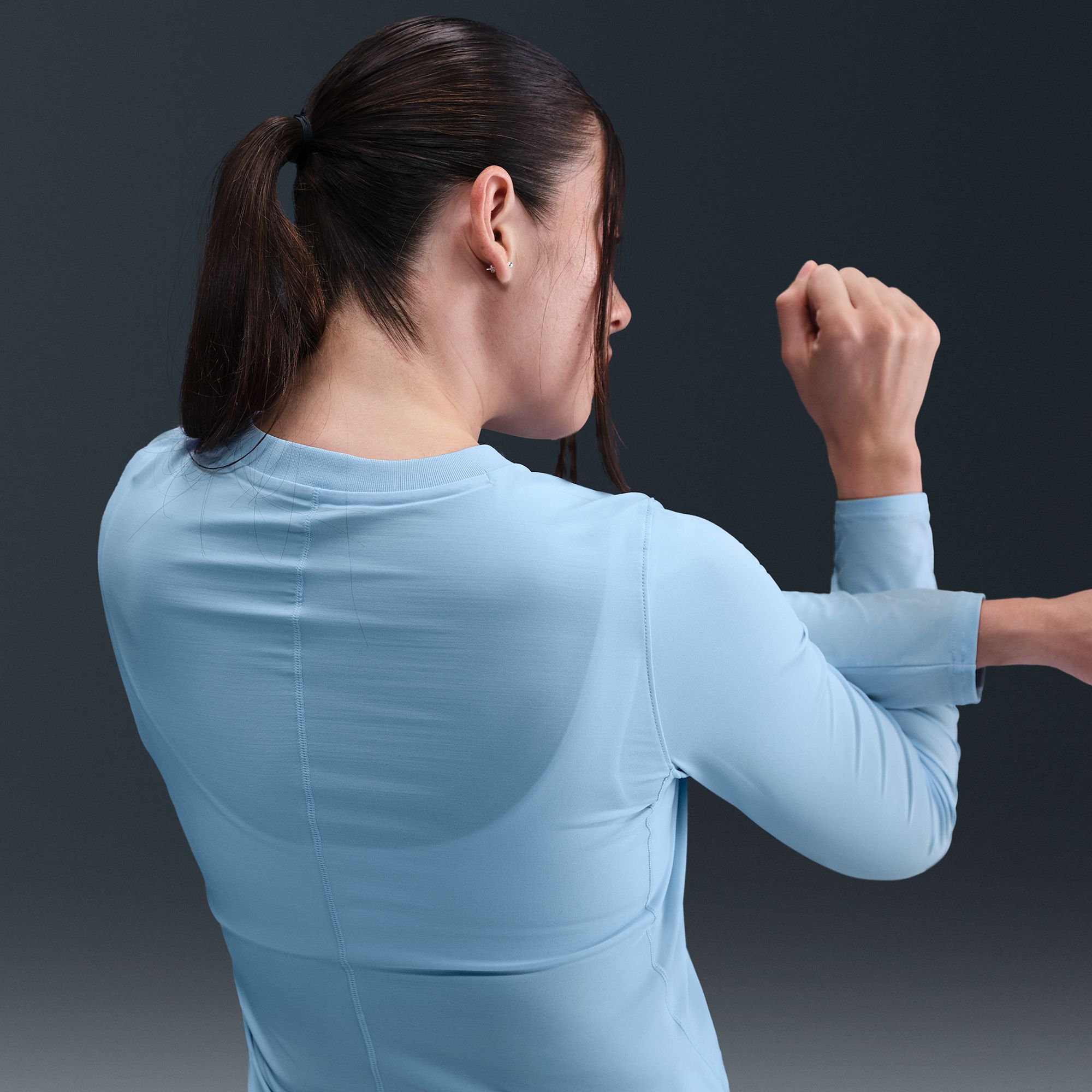 Nike Women's NikeCourt Advantage Dri-FIT Mid-Layer Tennis Shirt product image