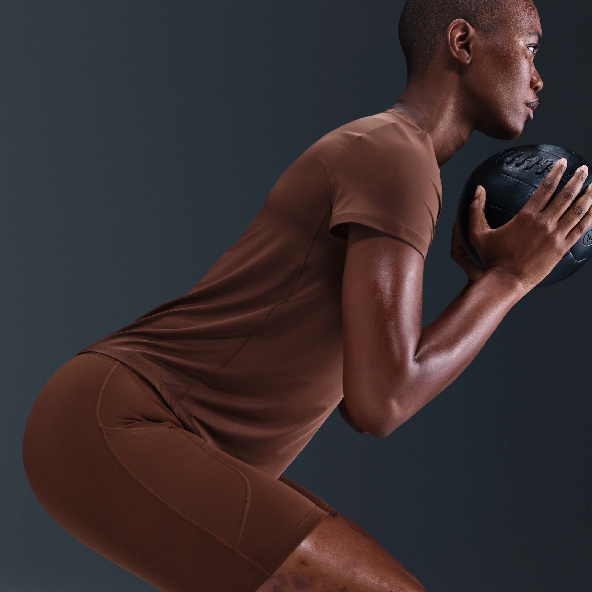 Nike Women's One High-Waisted 8" Biker Shorts With Pockets product image