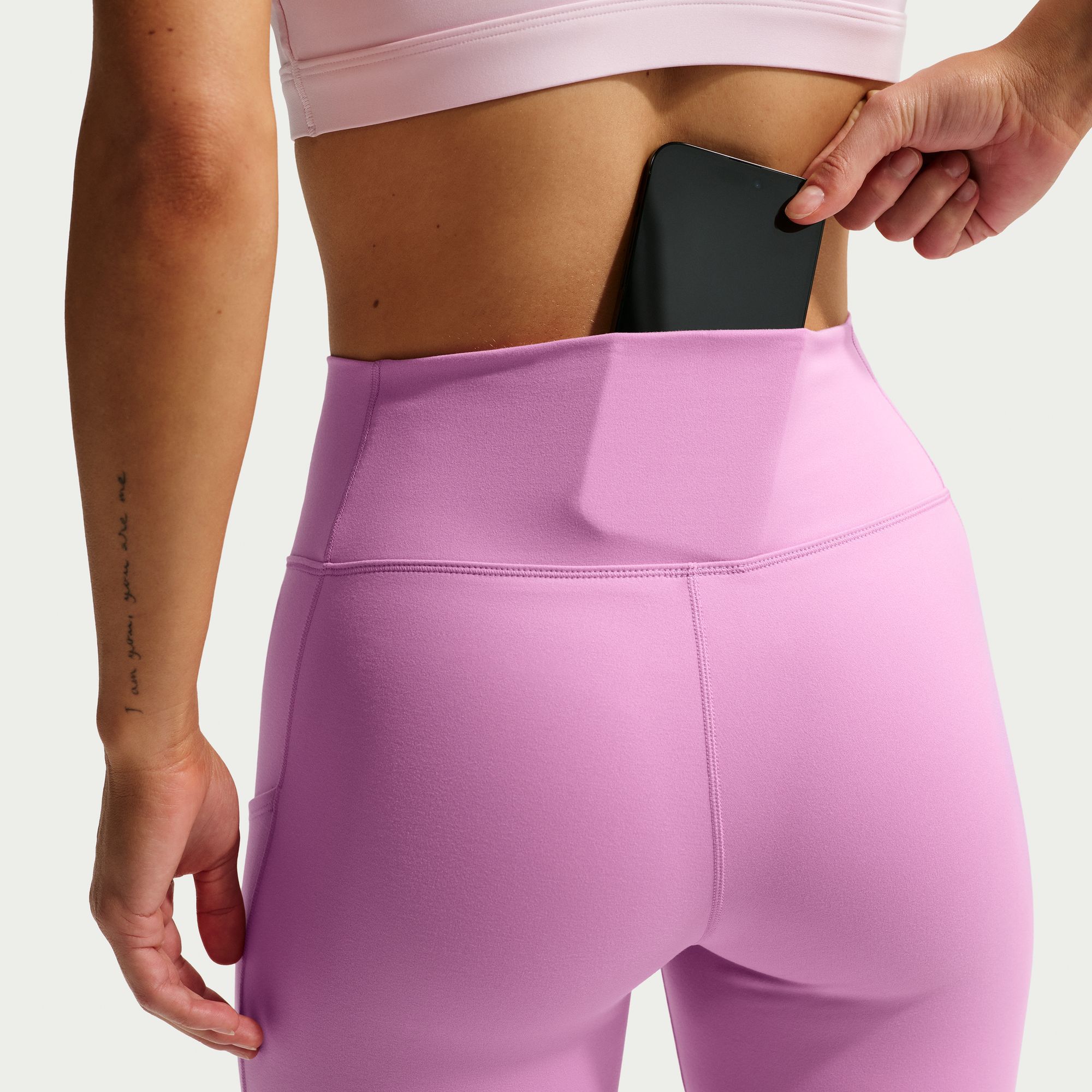 Nike Women's One High-Waisted 8" Biker Shorts With Pockets product image