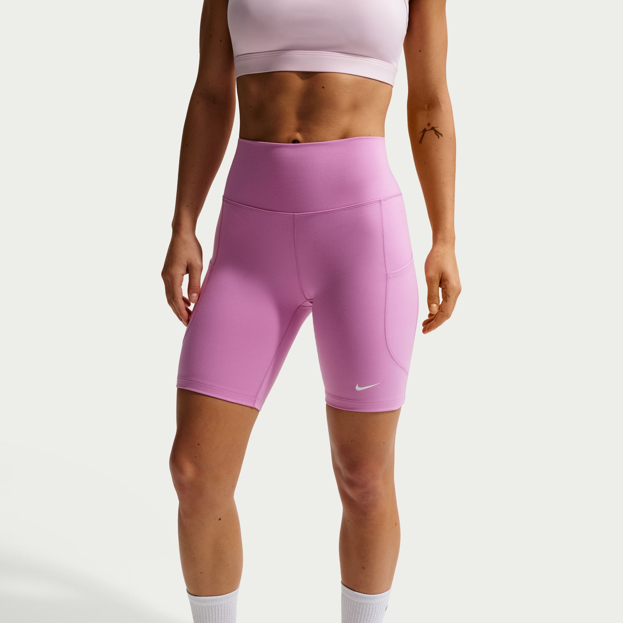 Nike Women's One High-Waisted 8" Biker Shorts With Pockets product image