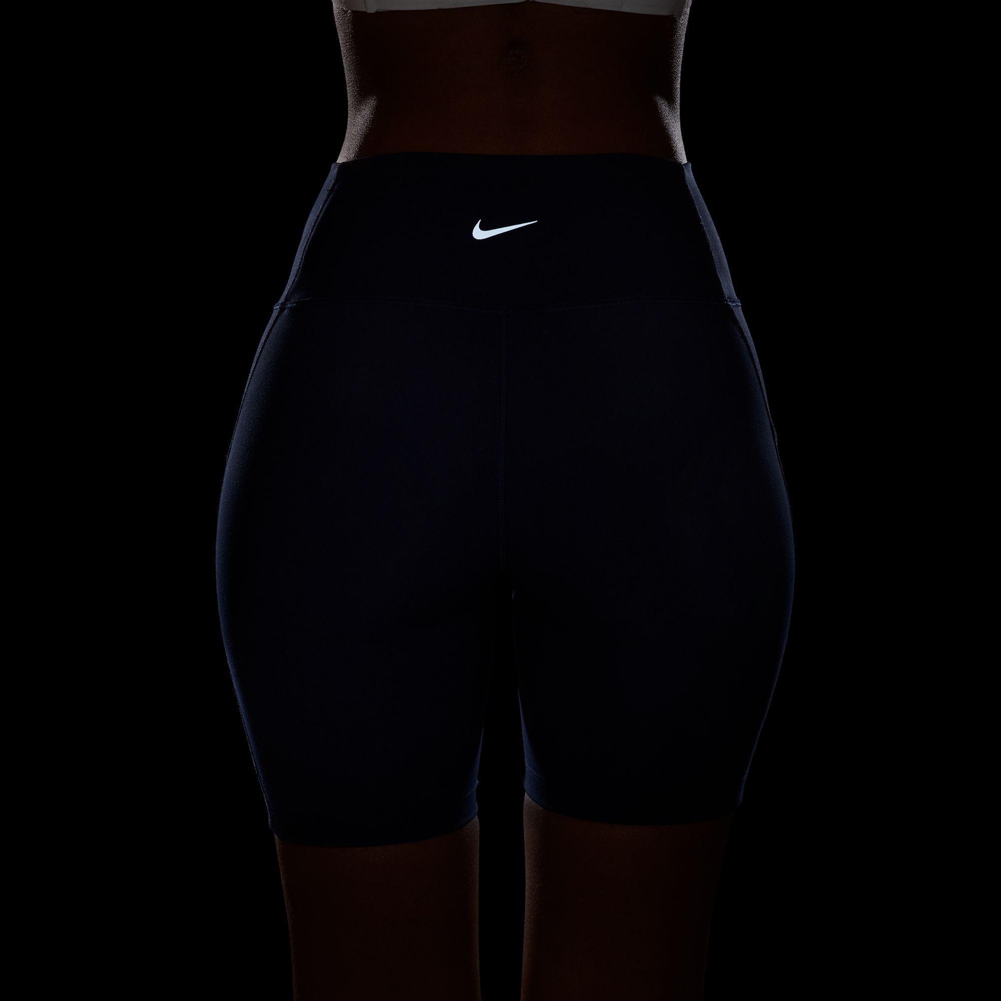 Nike Women's One High-Waisted 8" Biker Shorts With Pockets product image