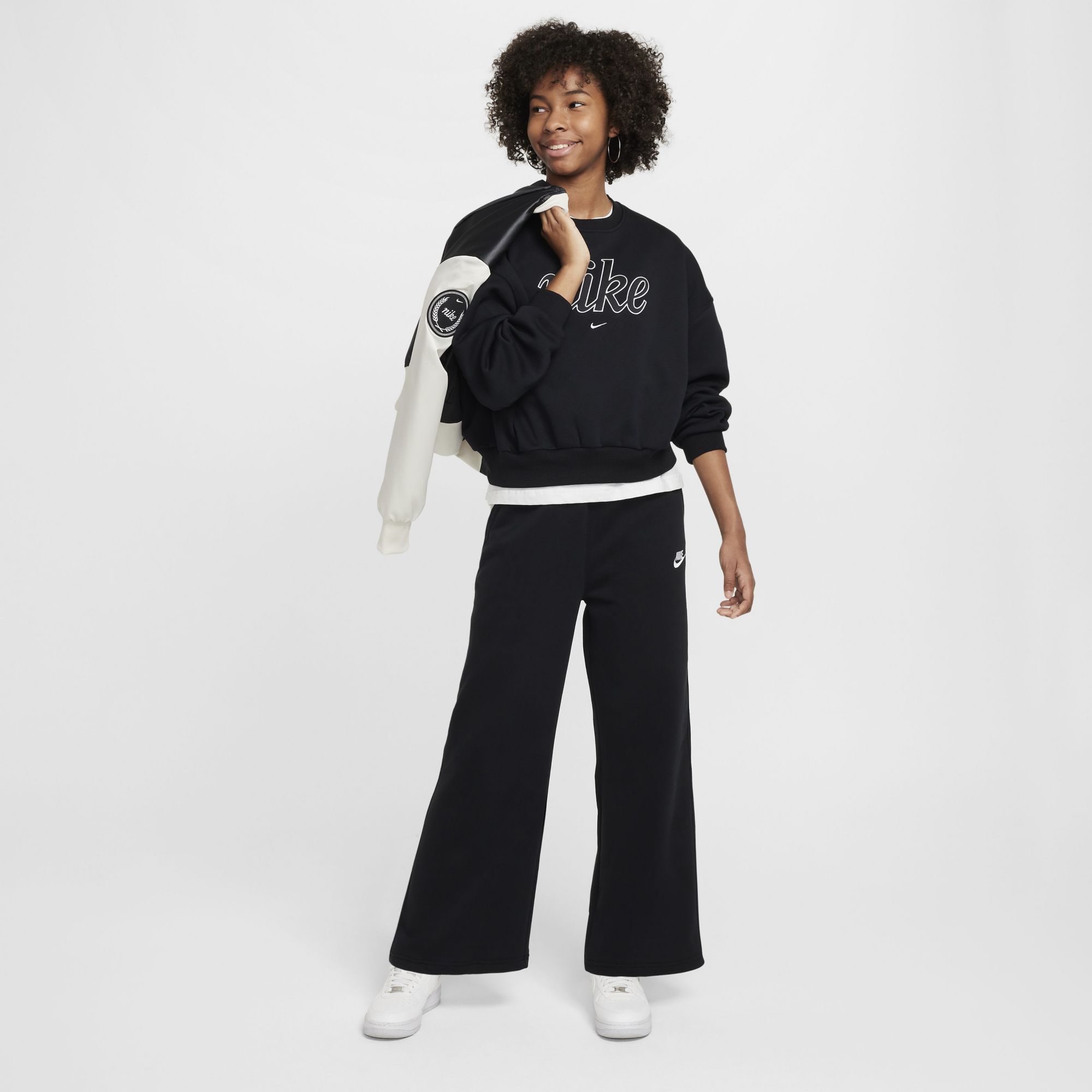 Nike Girls' Sportswear Club Fleece Wide-Leg Pants product image