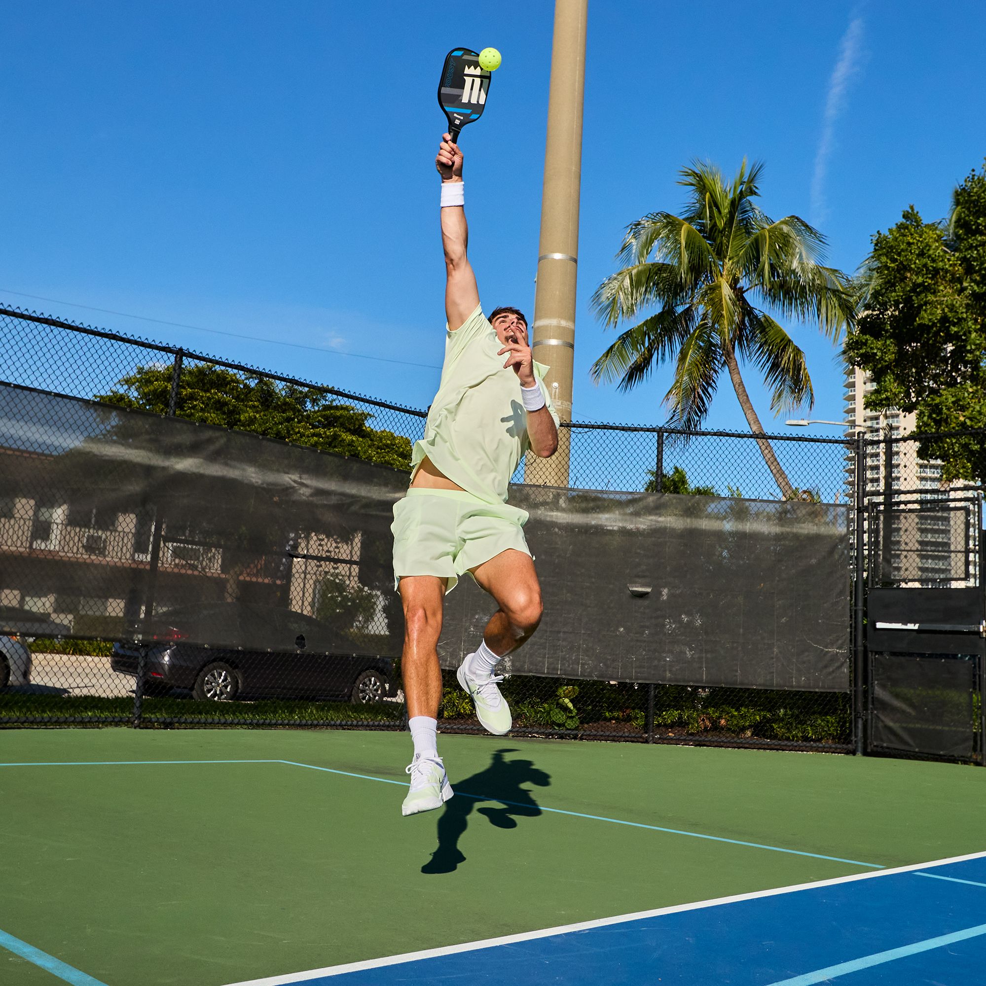 Nike Men's NikeCourt Slim-Fit Advantage Dri-FIT Tennis Polo product image