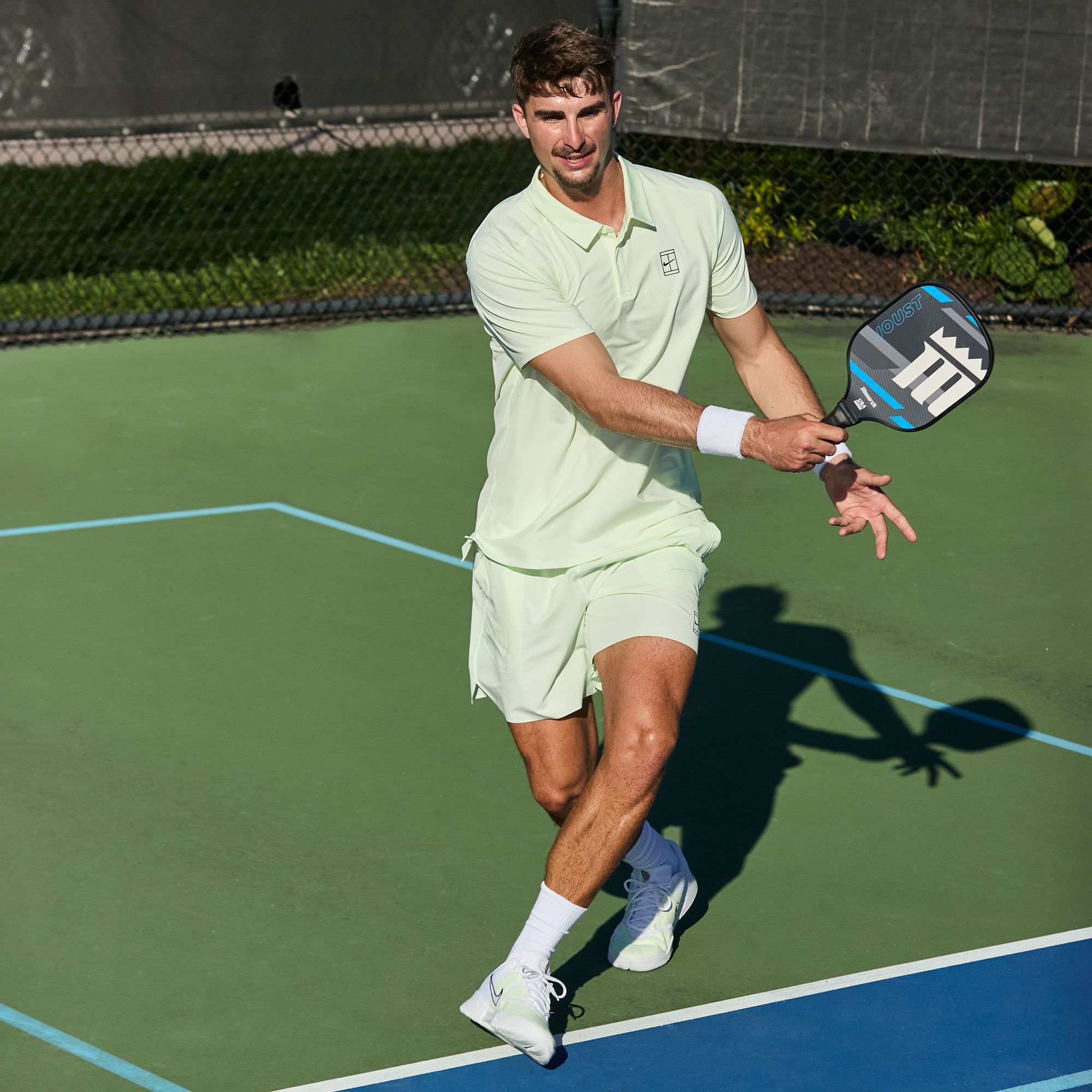Nike Men's NikeCourt Slim-Fit Advantage Dri-FIT Tennis Polo product image