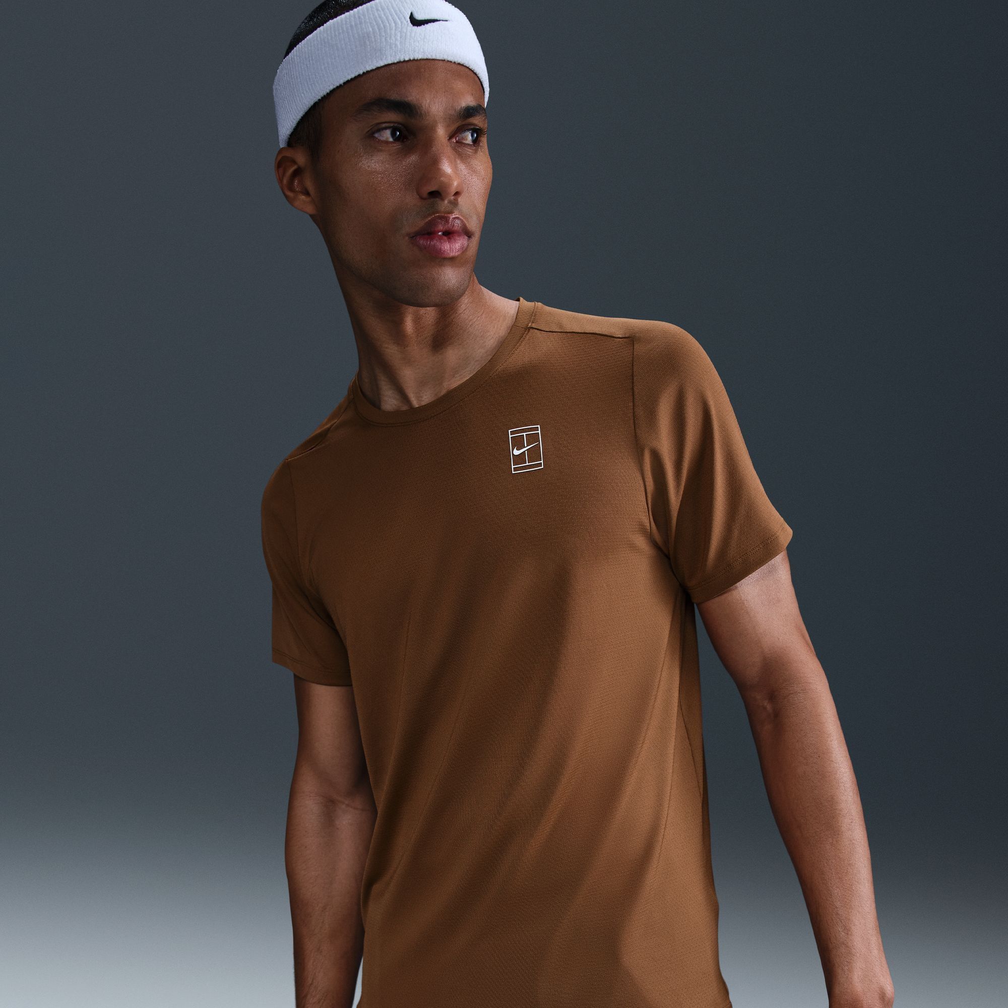 Nike Men's NikeCourt Advantage Dri-FIT Tennis Shirt product image