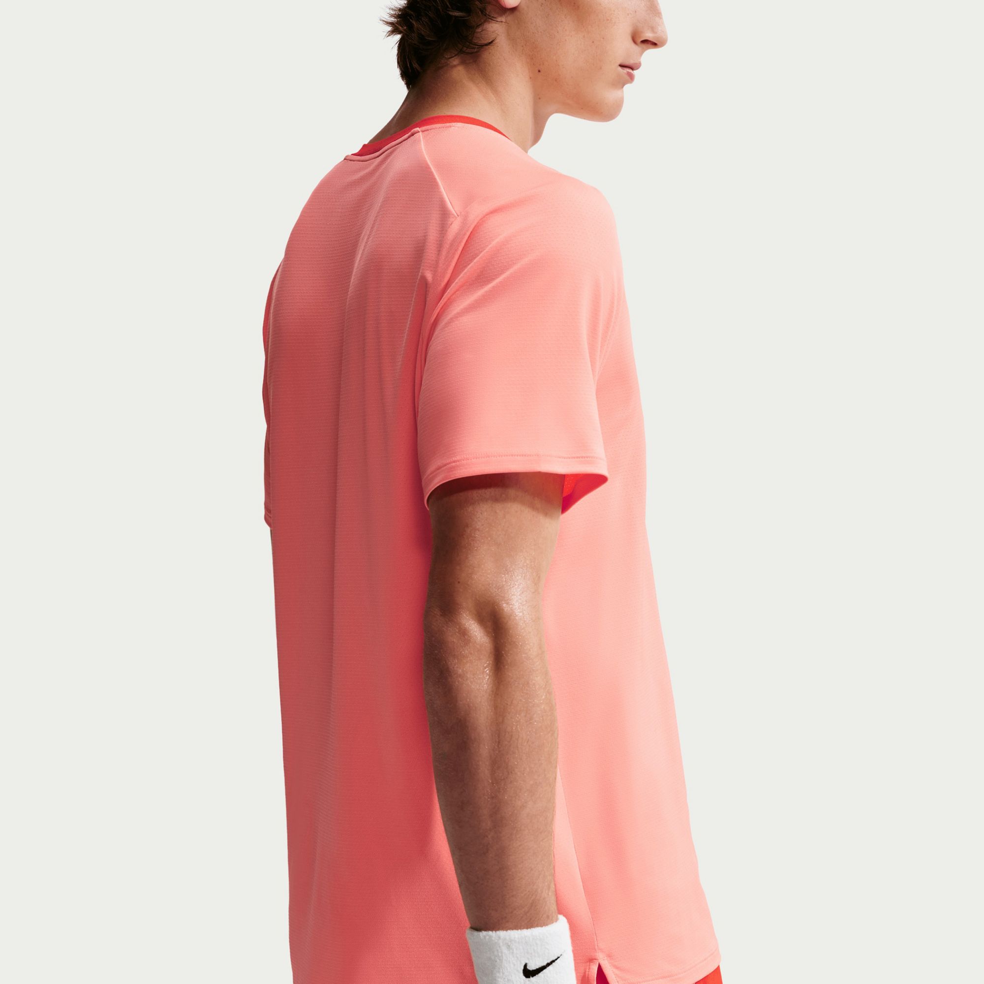 Nike Men's NikeCourt Advantage Dri-FIT Tennis Shirt product image