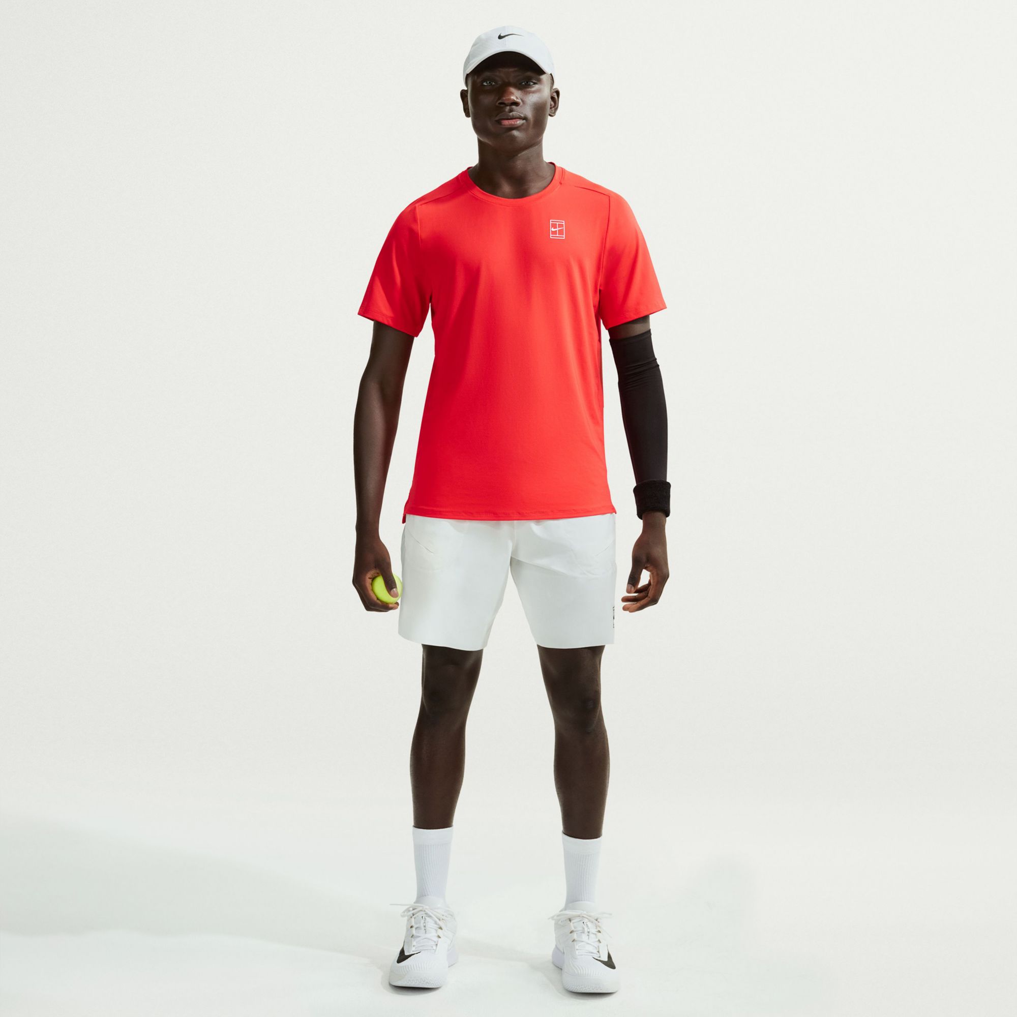 Nike Men's NikeCourt Advantage Dri-FIT Tennis Shirt product image