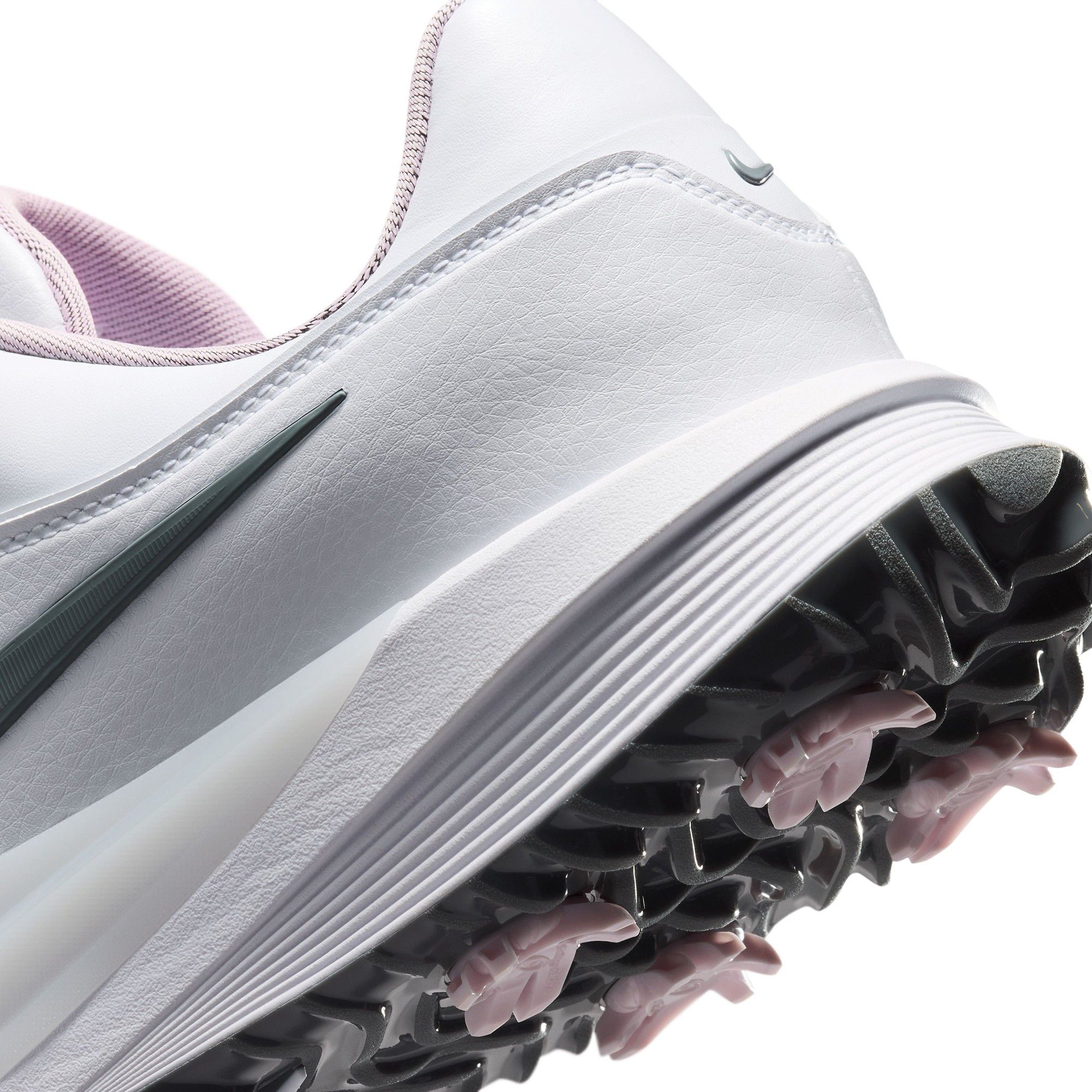 Nike Men's Victory Pro 4 Golf Shoes product image
