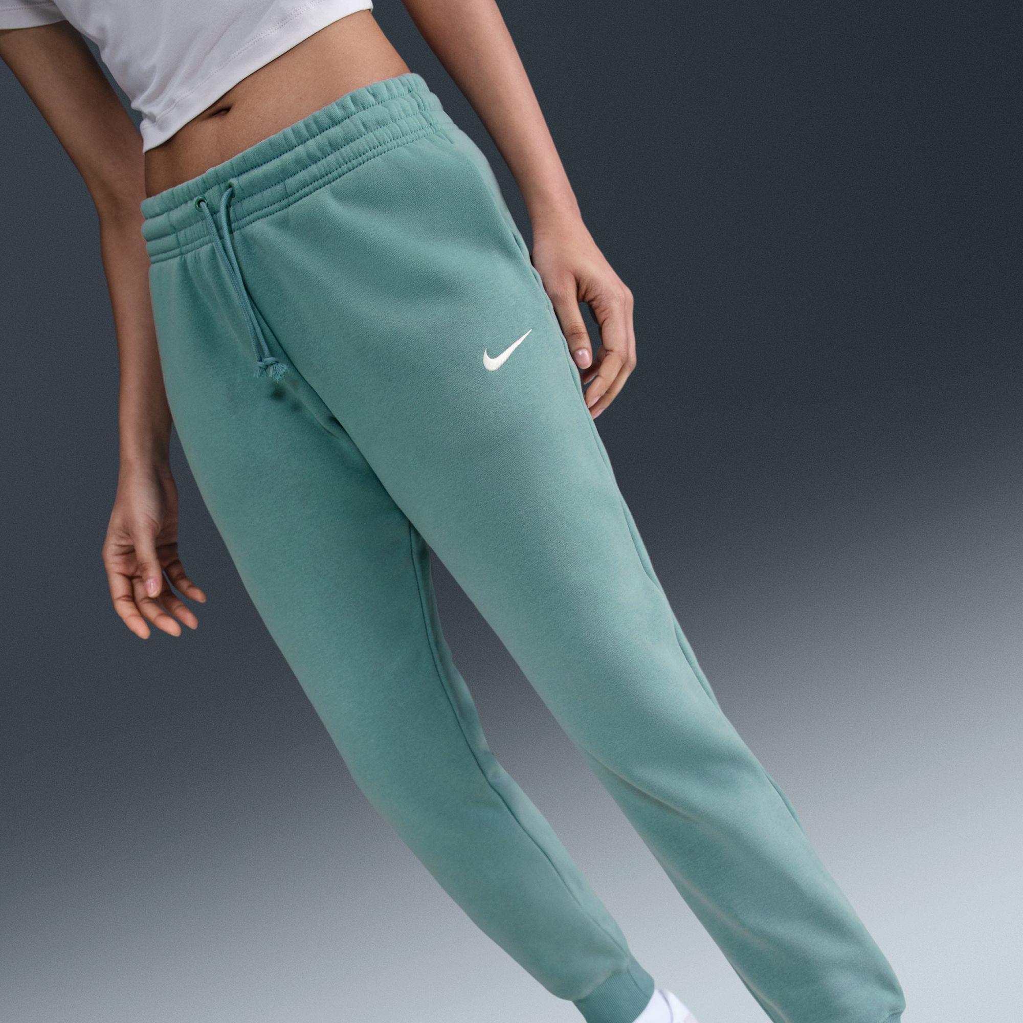 Nike Women's Sportswear Phoenix Fleece Mid-Rise Sweatpants product image