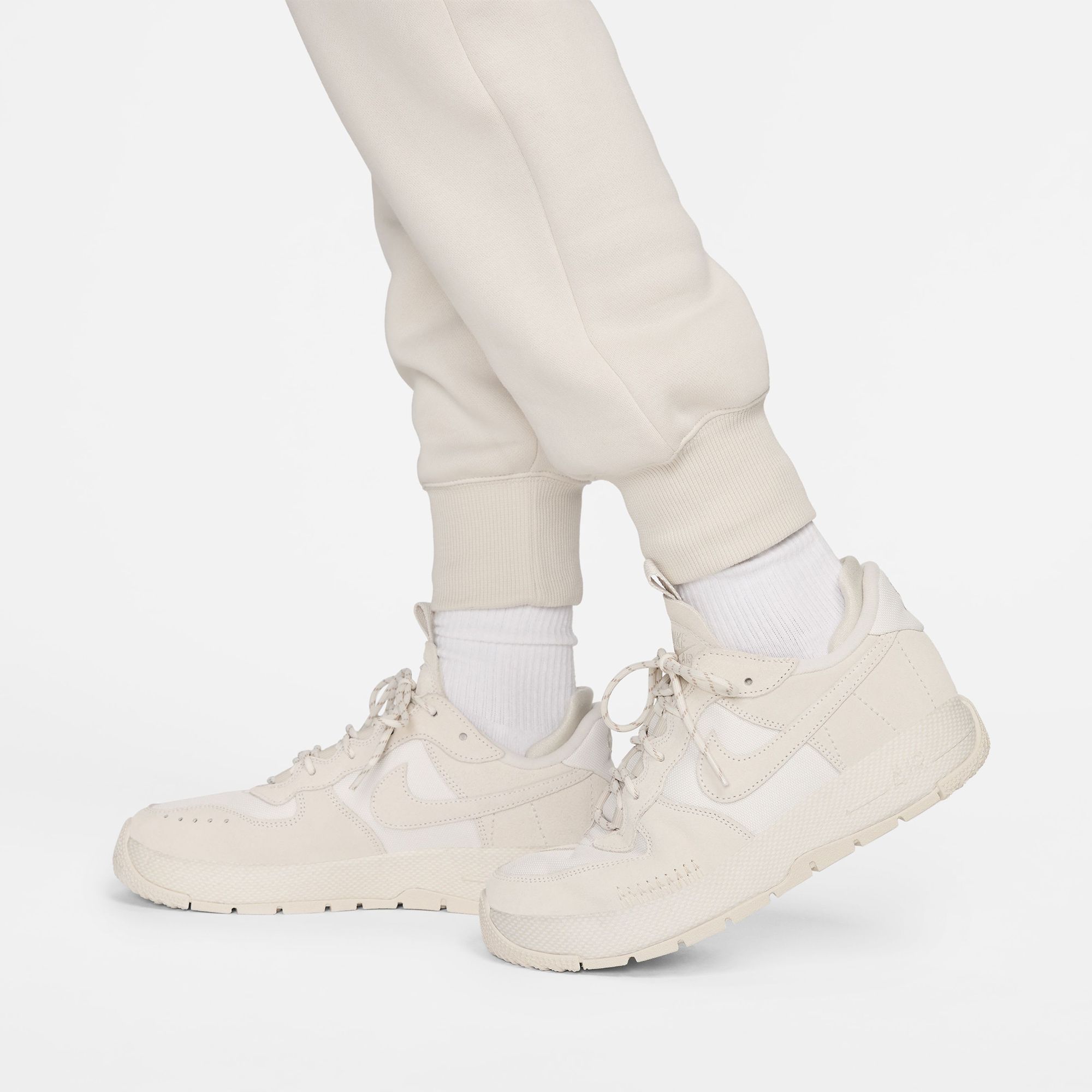 Nike Women's Sportswear Phoenix Fleece Mid-Rise Sweatpants product image