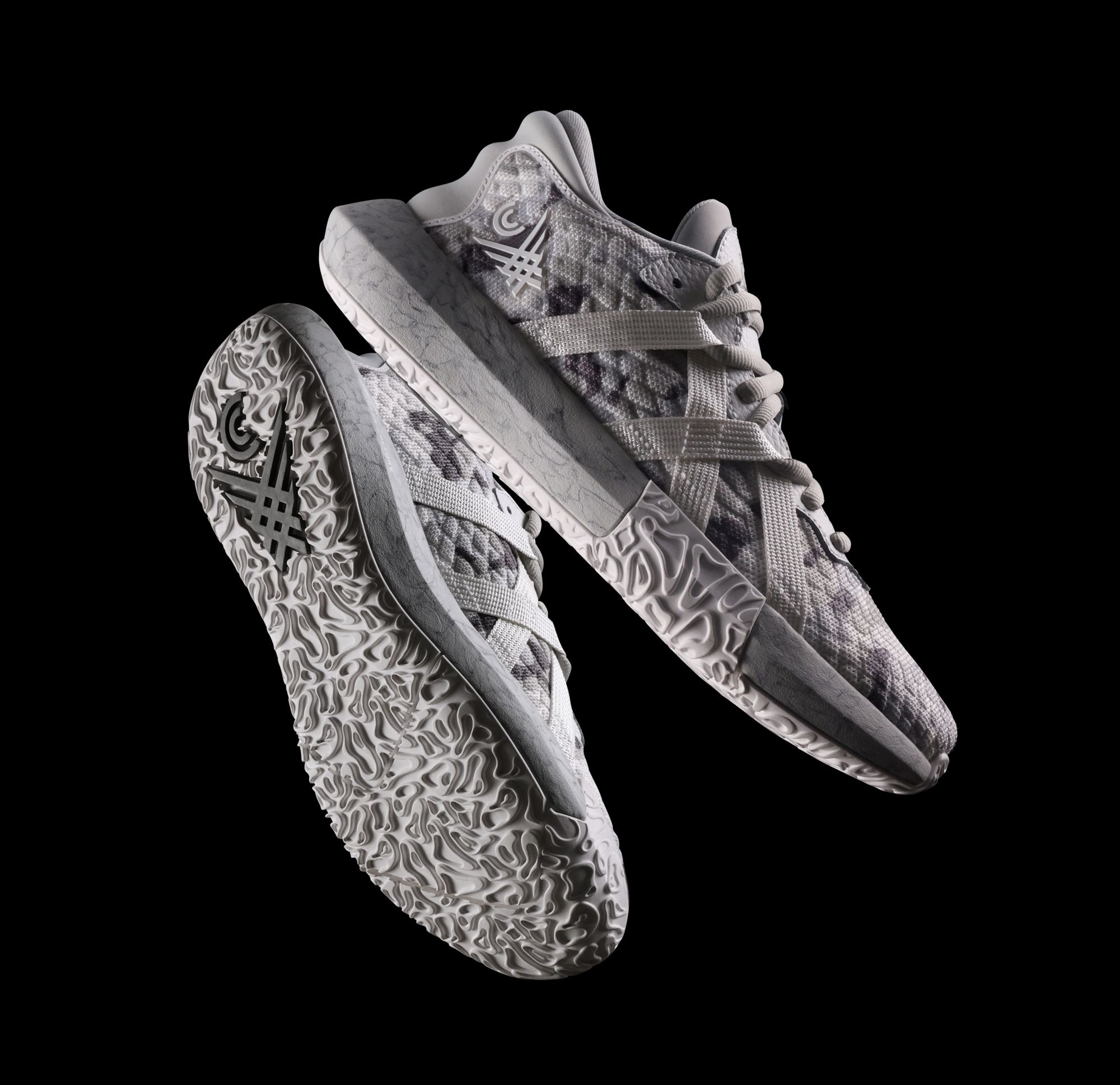 Crossover Culture Fatale Basketball Shoes product image