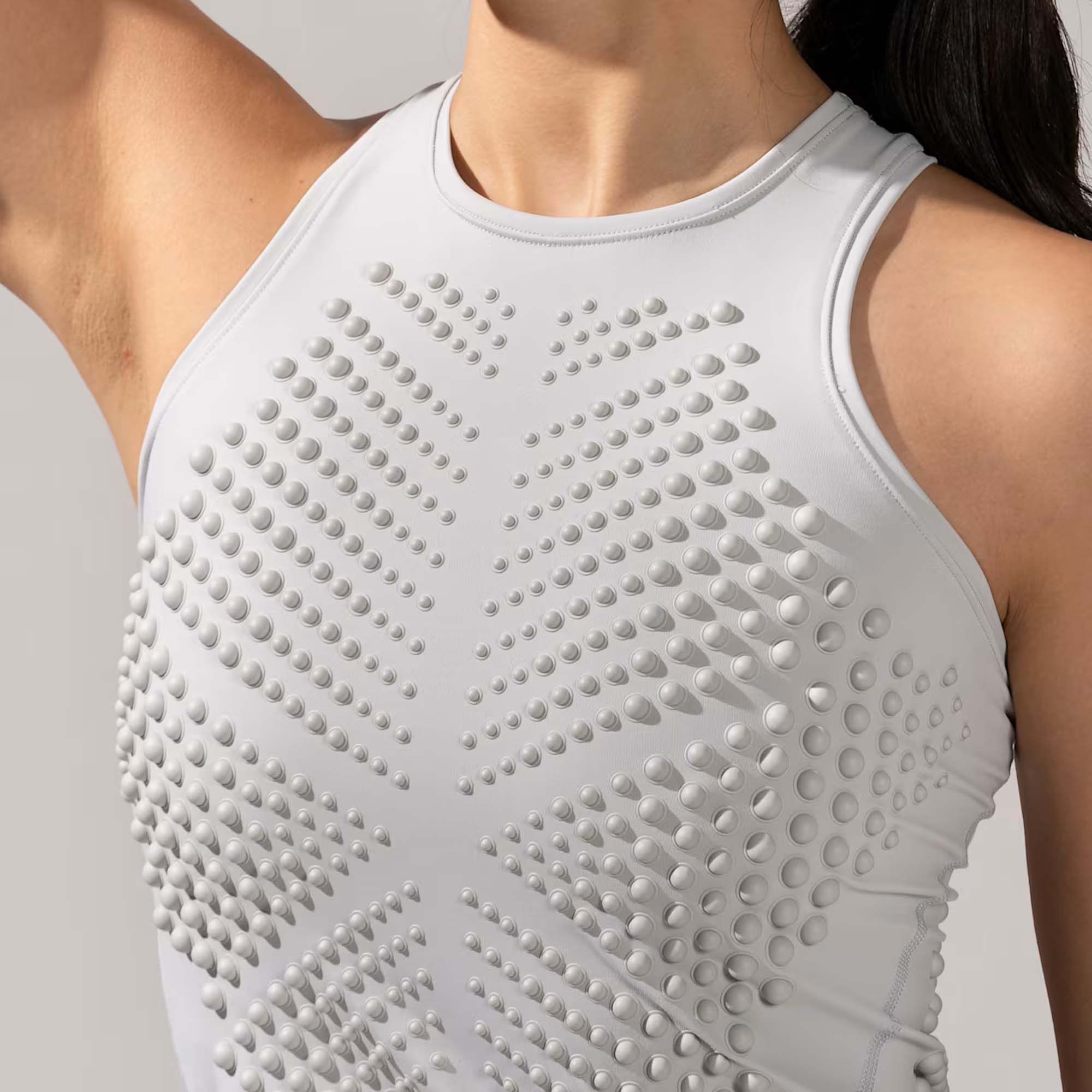 OMORPHO Women's Weighted Tank product image