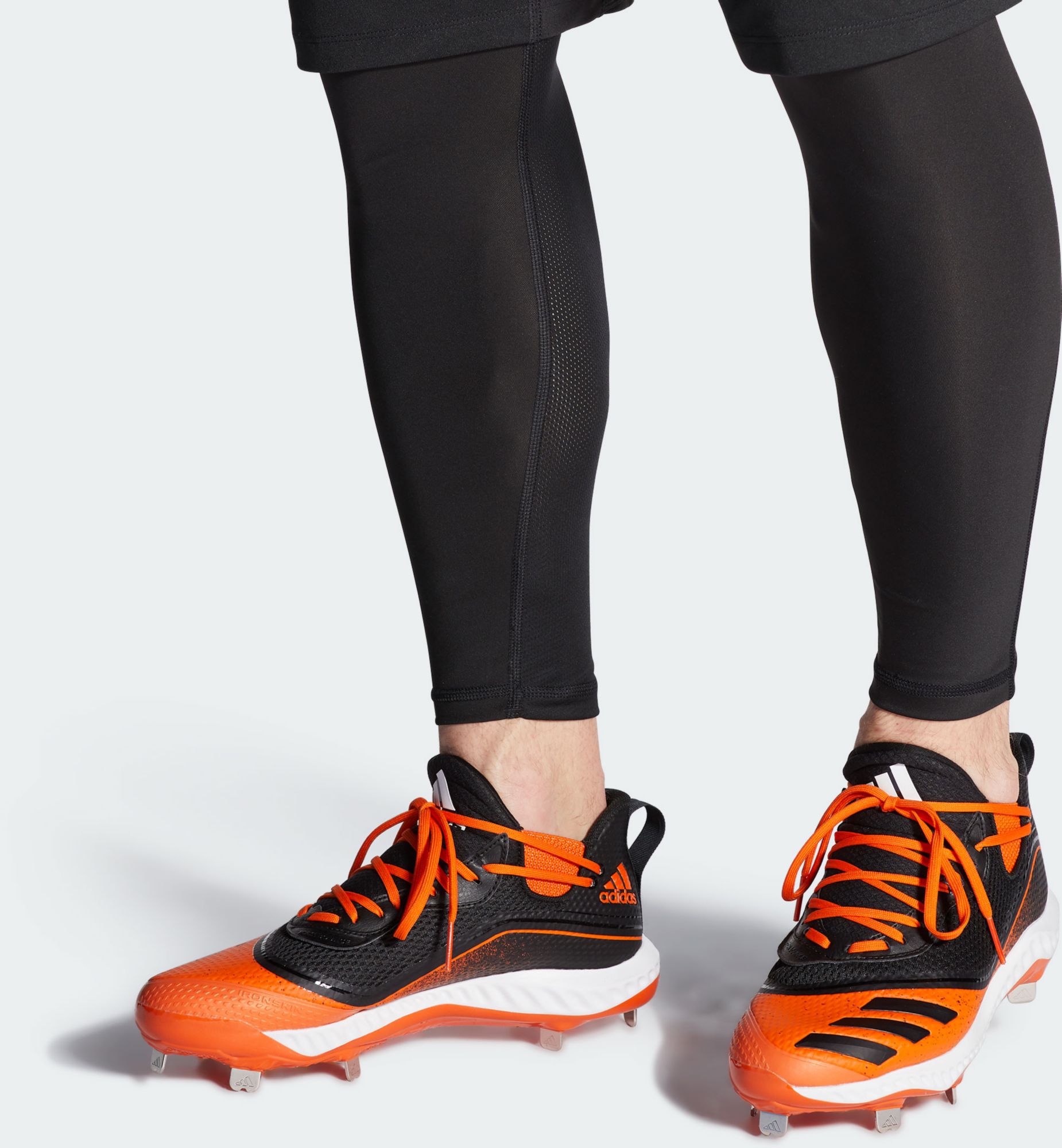 adidas men's icon v bounce mid metal baseball cleats