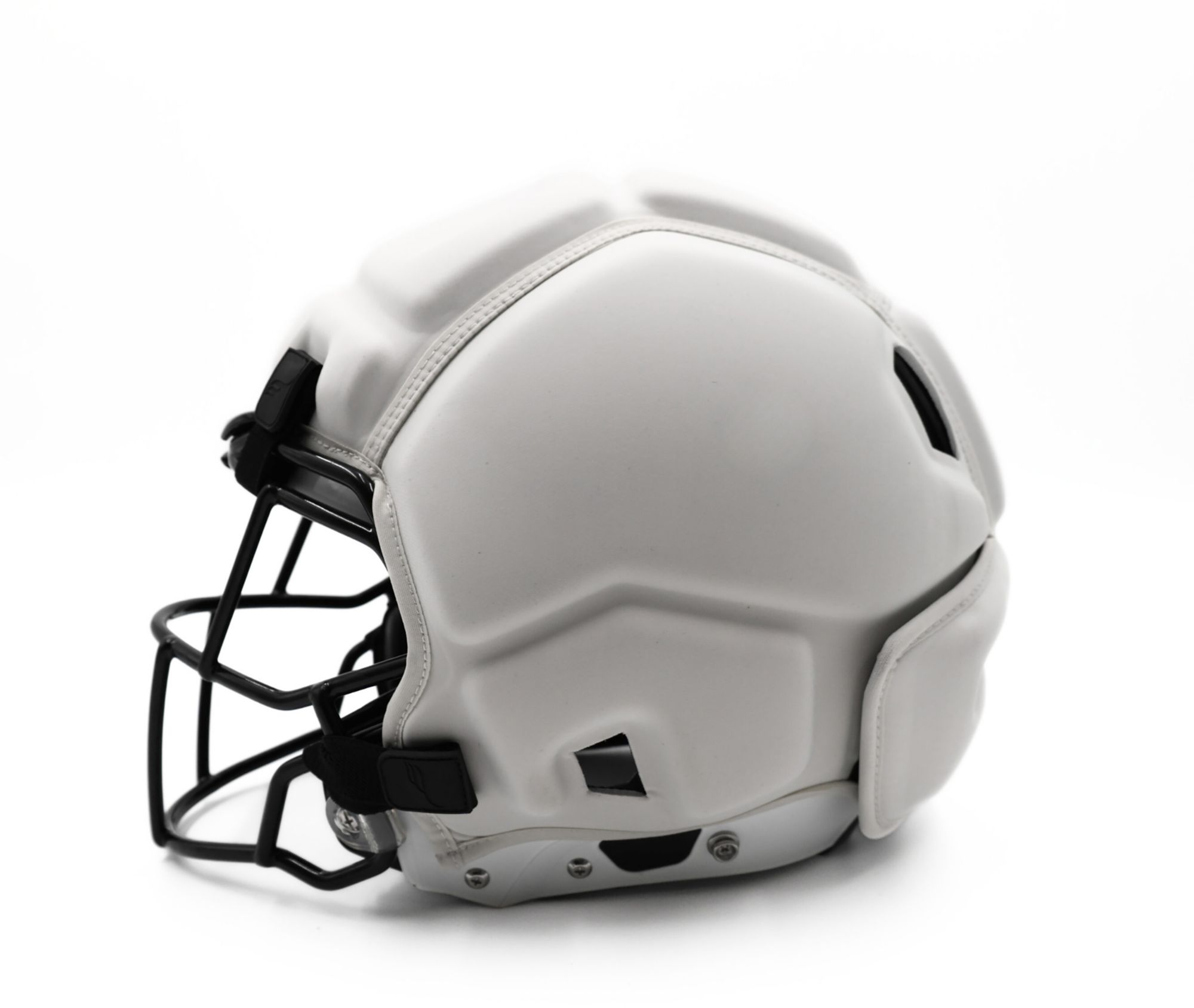 craziest football helmets Jets LB Demario Davis is using a Riddell SpeedFlex Precision with a  CU-SF-2EG-II-HP facemask and a Riddell hardcup chinstrap paired with the  Cam-Loc system; he used an SF-2EG-II-HD facemask with the Saints