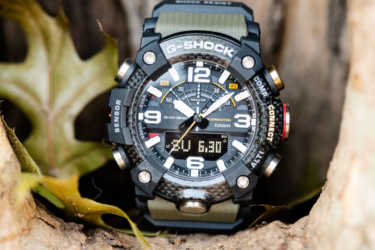 Casio Men's G-Shock Mudmaster Carbon Activity Tracking Watch product image