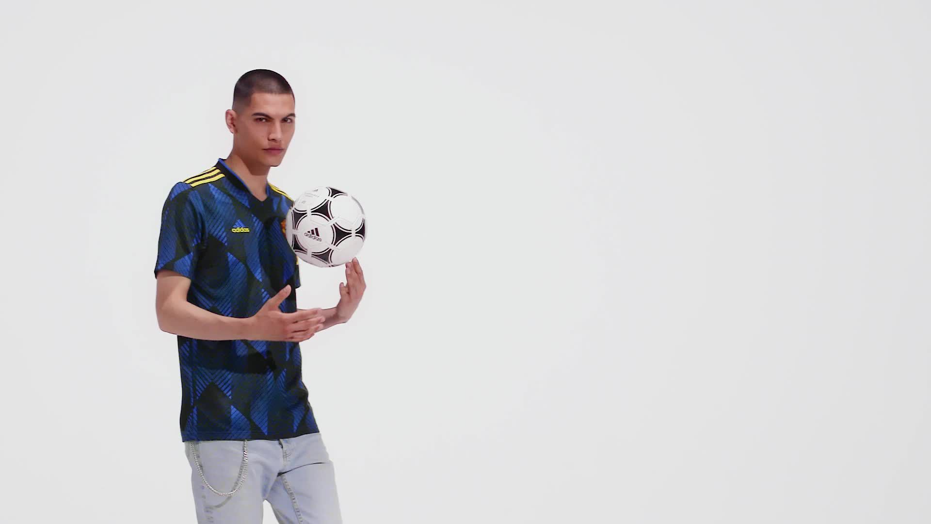 adidas Men's Manchester United '21 Third Replica Jersey product