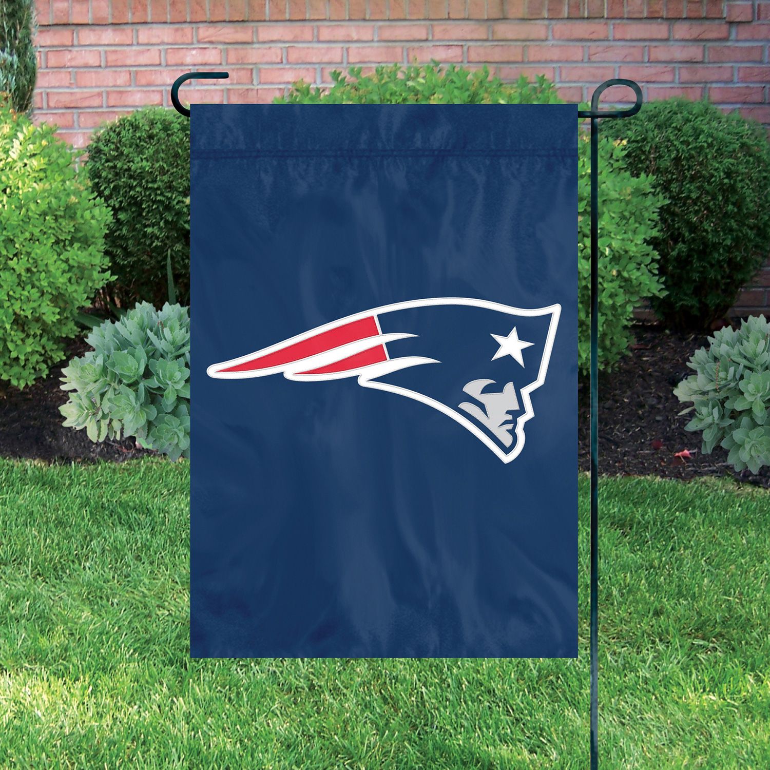 Party Animal New England Patriots Premium Garden Flag product image