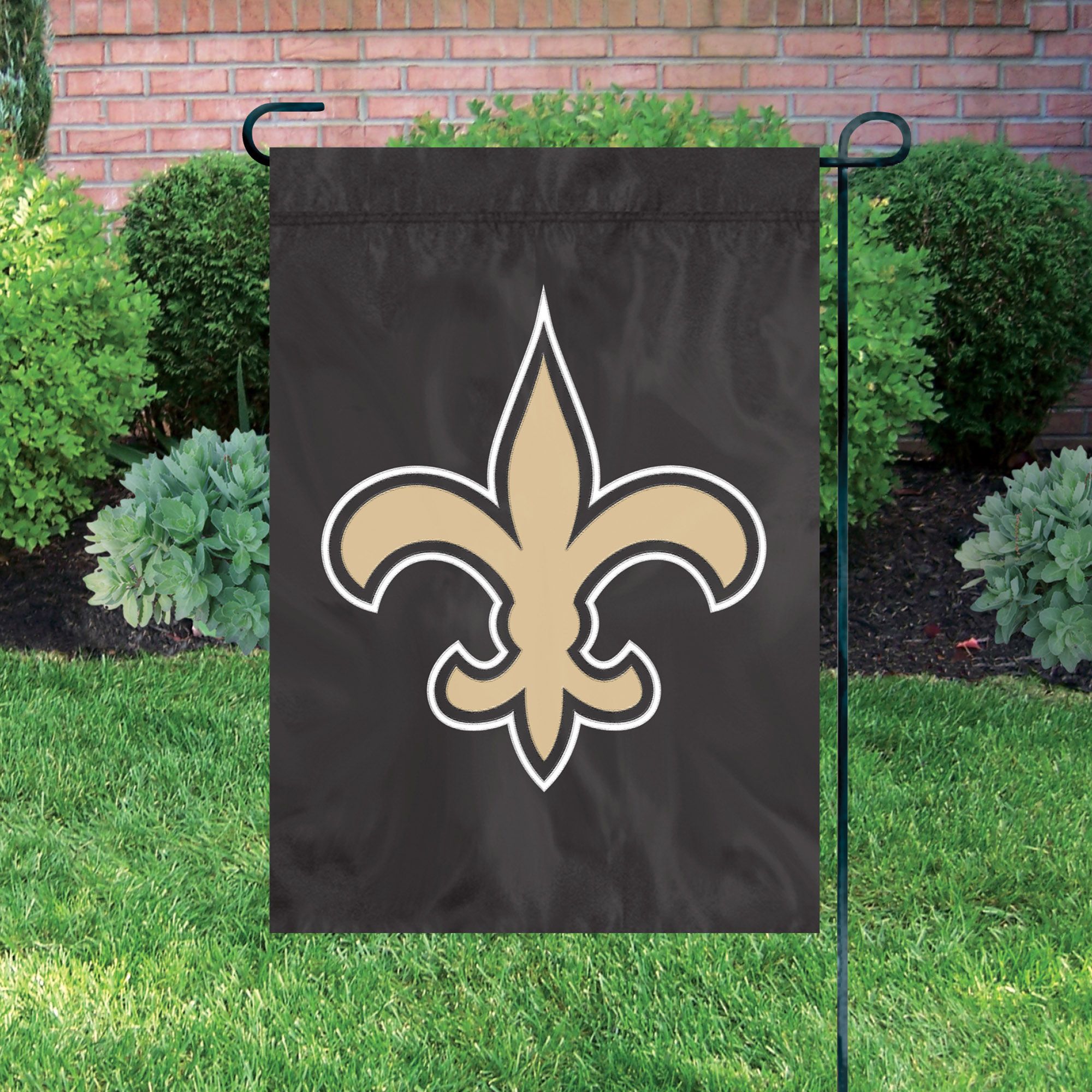 Party Animal New Orleans Saints Garden Flag product image