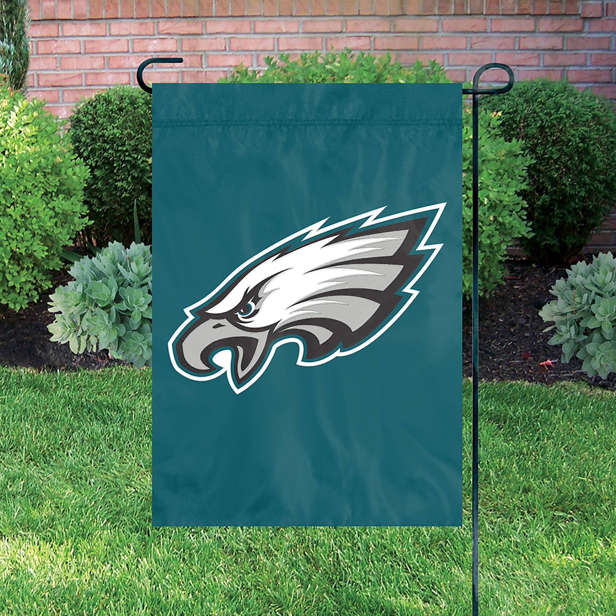 Party Animal Philadelphia Eagles Premium Garden Flag product image
