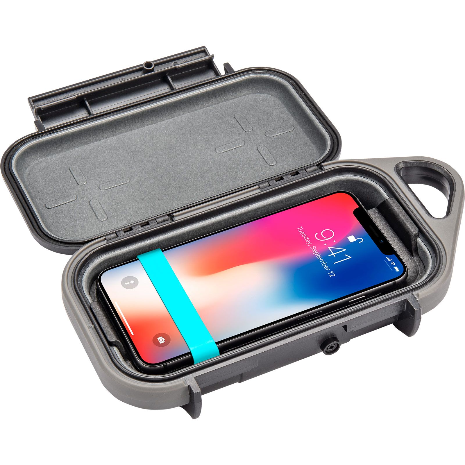 Pelican Personal Utility Go Charge Case product image