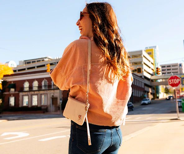 geckobrands Waterproof Phone Pouch product image