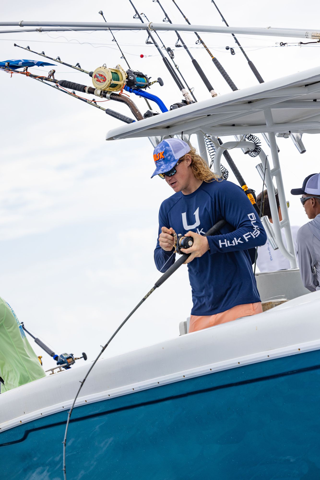 HUK Men's Icon Crew Neck Long Sleeve T-Shirt product image