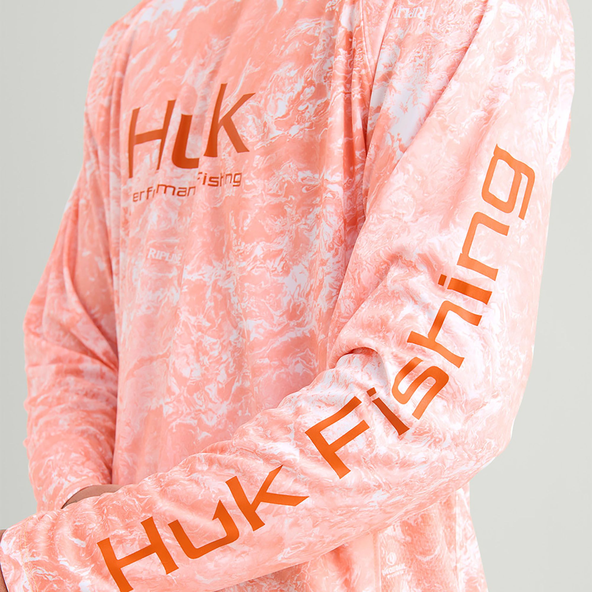 HUK Men's Mossy Oak Pursuit Hoodie product image