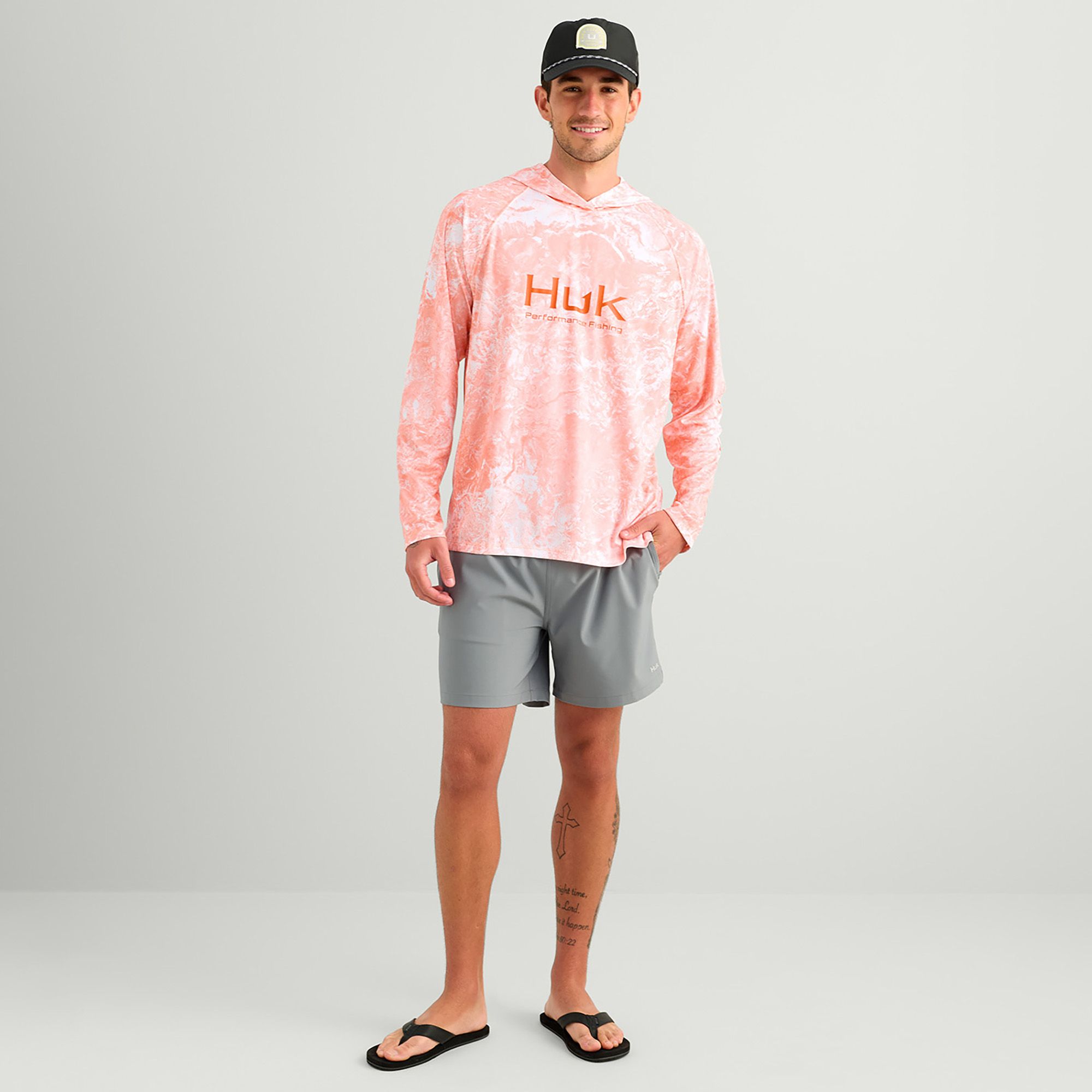 HUK Men's Mossy Oak Pursuit Hoodie product image