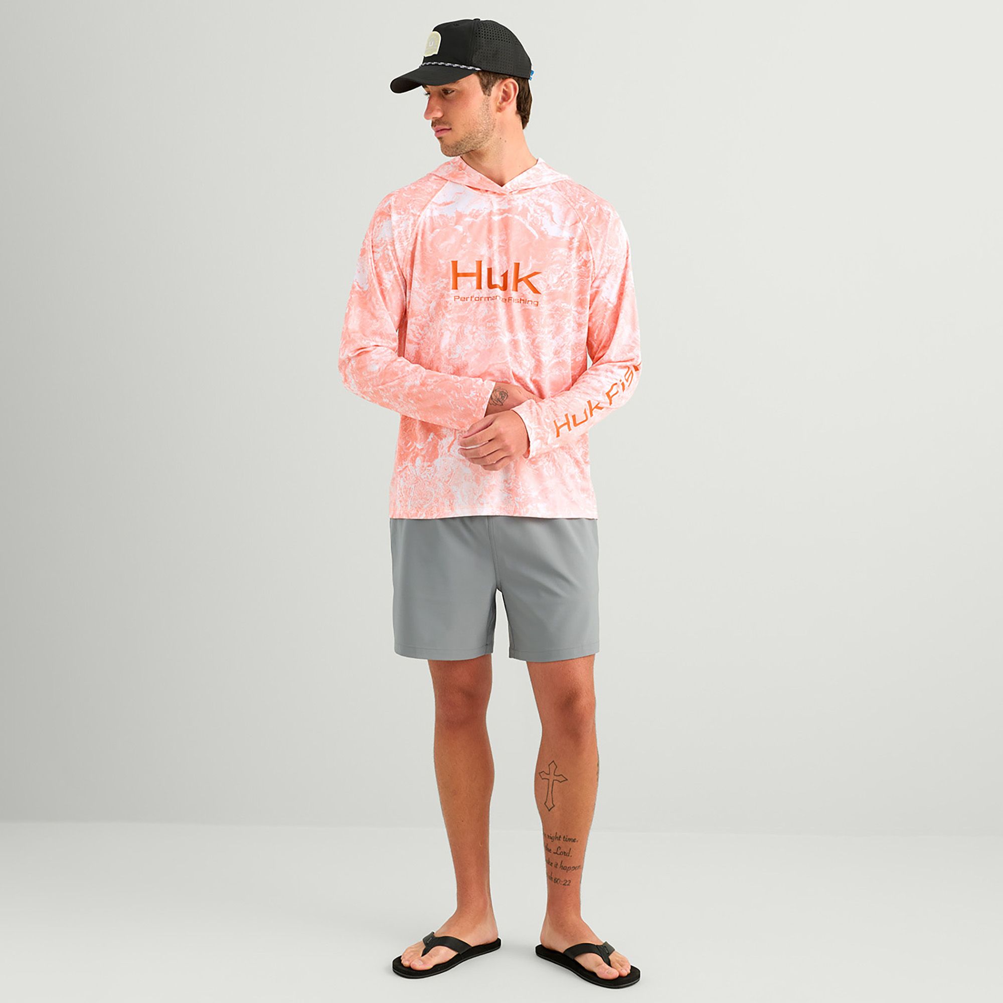 HUK Men's Mossy Oak Pursuit Hoodie product image