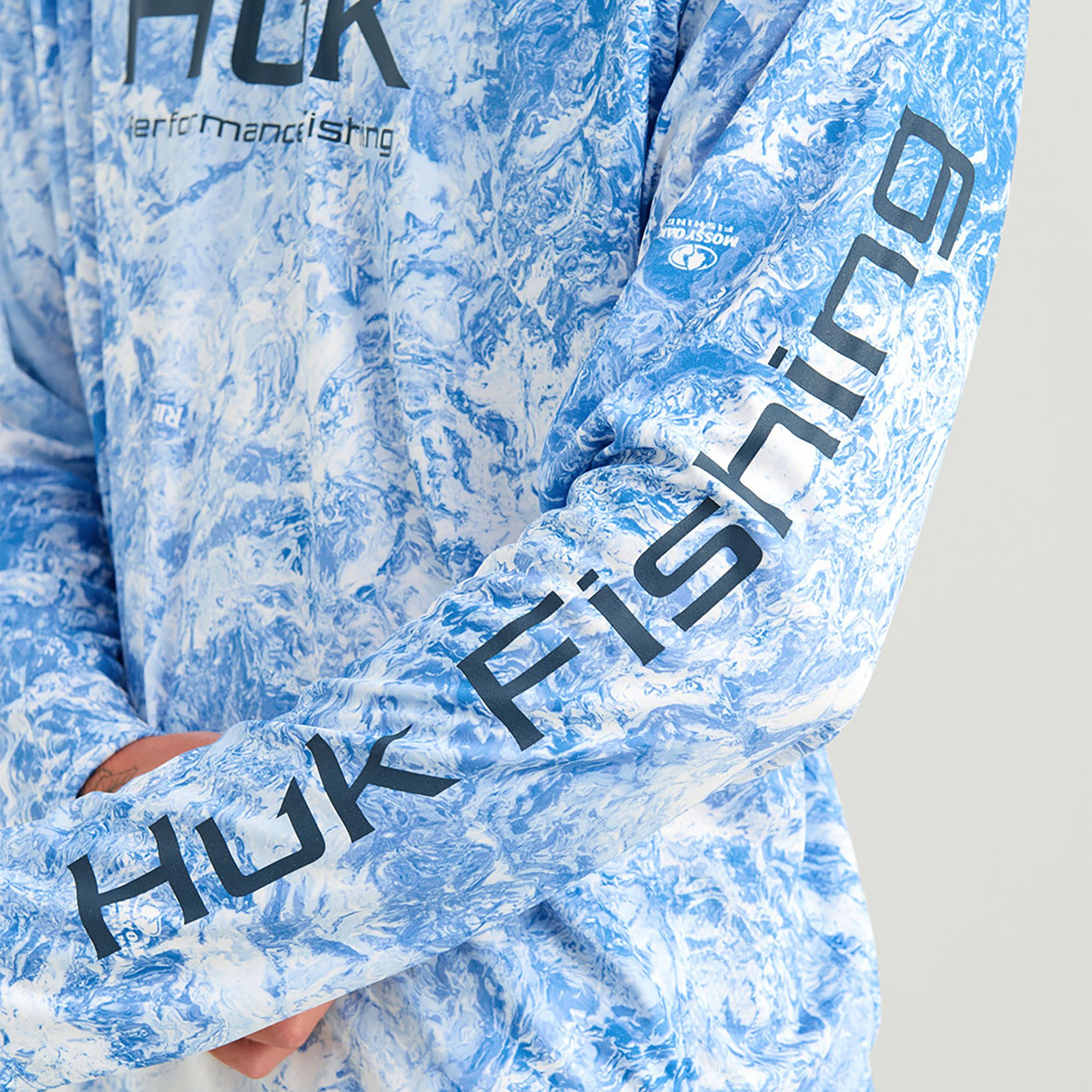 HUK Men's Mossy Oak Pursuit Hoodie product image