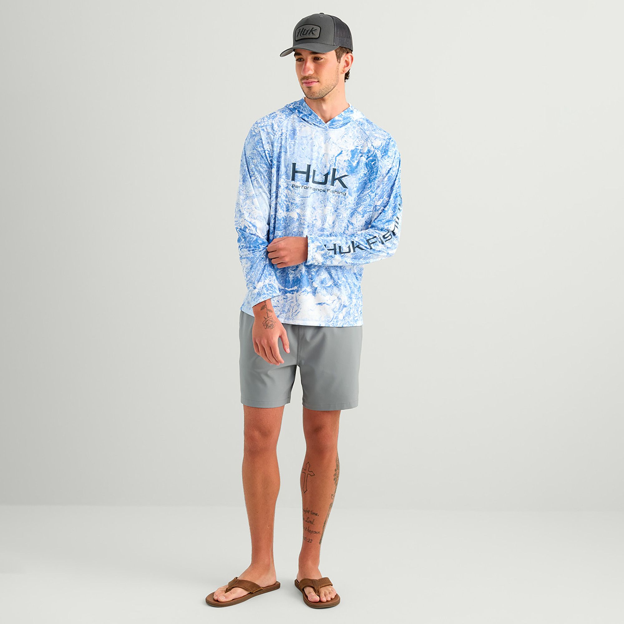 HUK Men's Mossy Oak Pursuit Hoodie product image