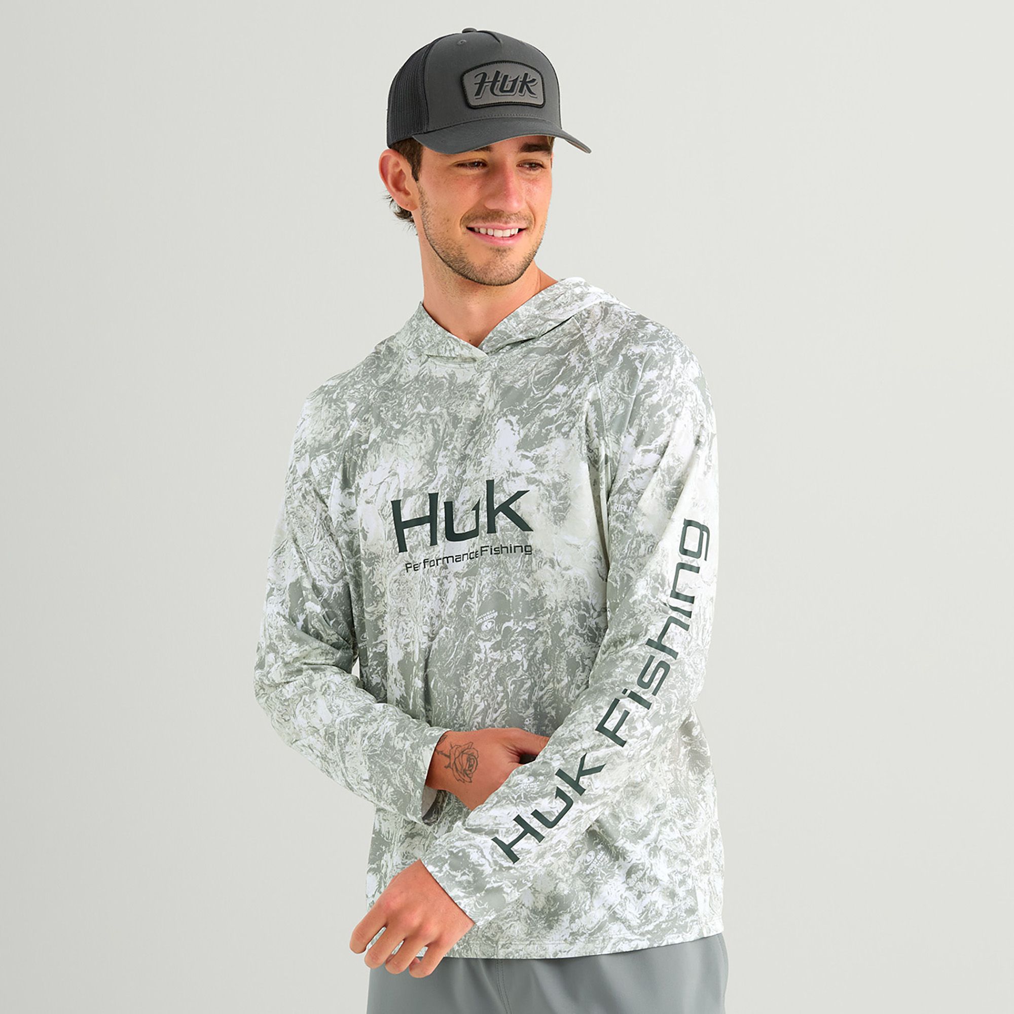 HUK Men's Mossy Oak Pursuit Hoodie product image