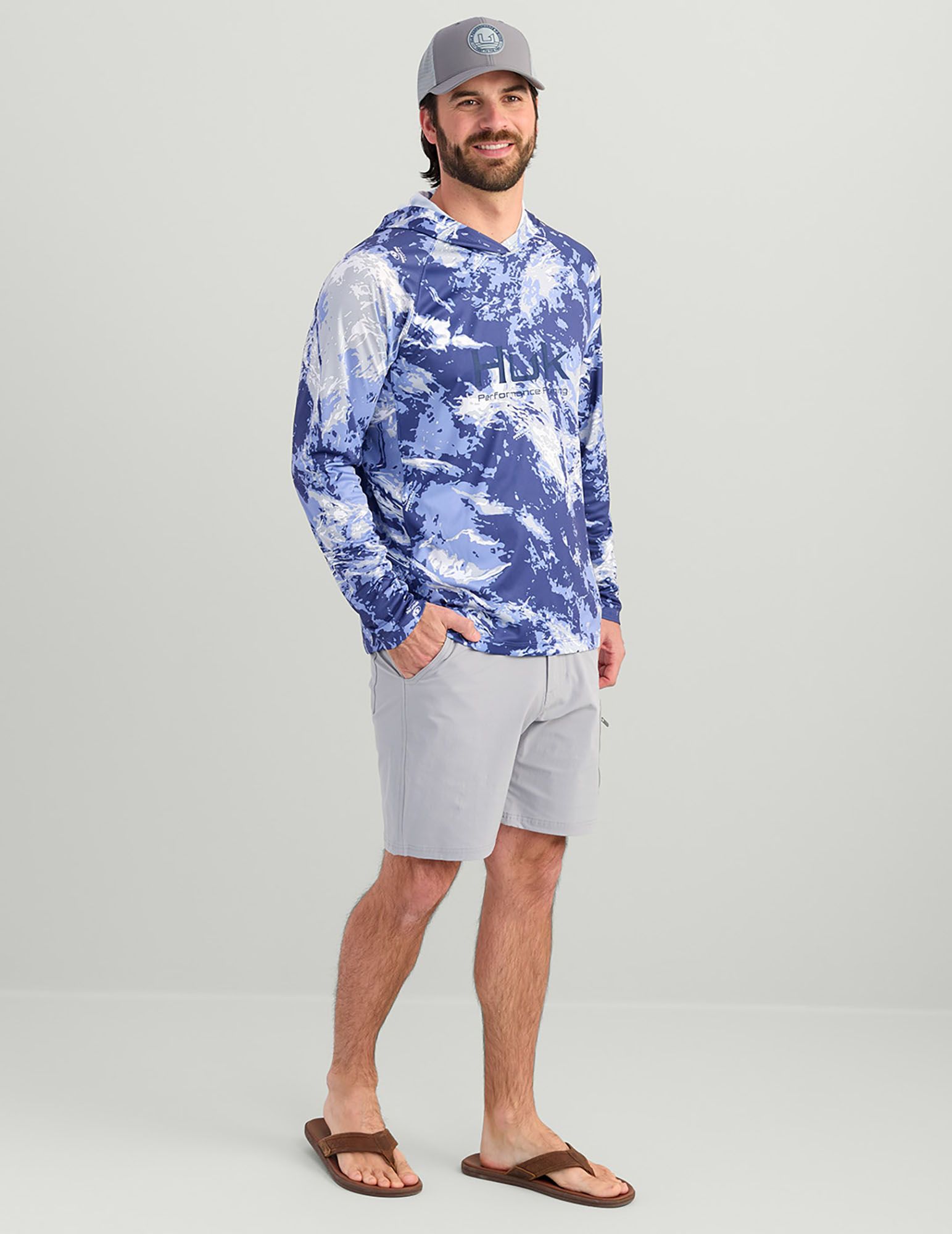 HUK Men's Mossy Oak Pursuit Hoodie product image