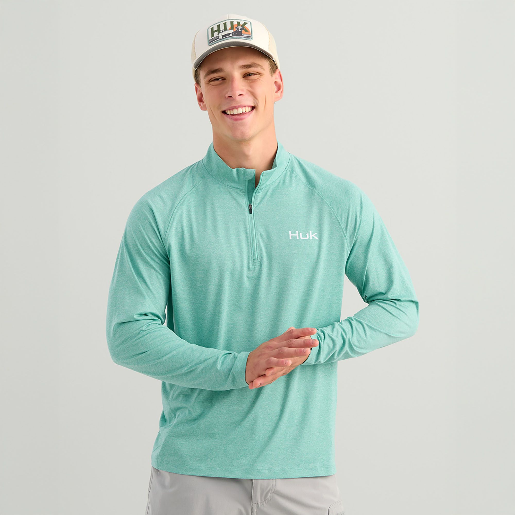 HUK Men's Airweight 1/4 Zip product image