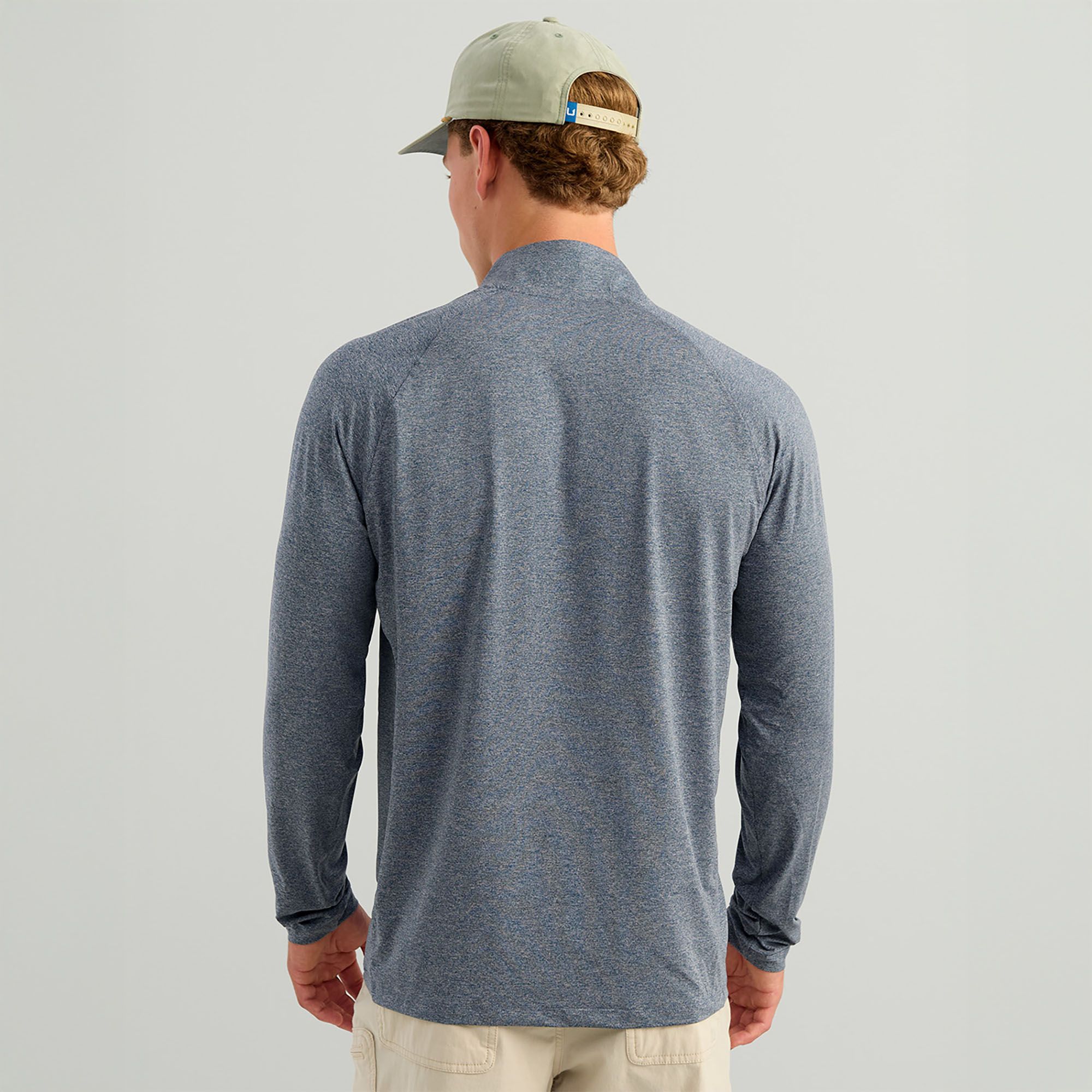 HUK Men's Airweight 1/4 Zip product image