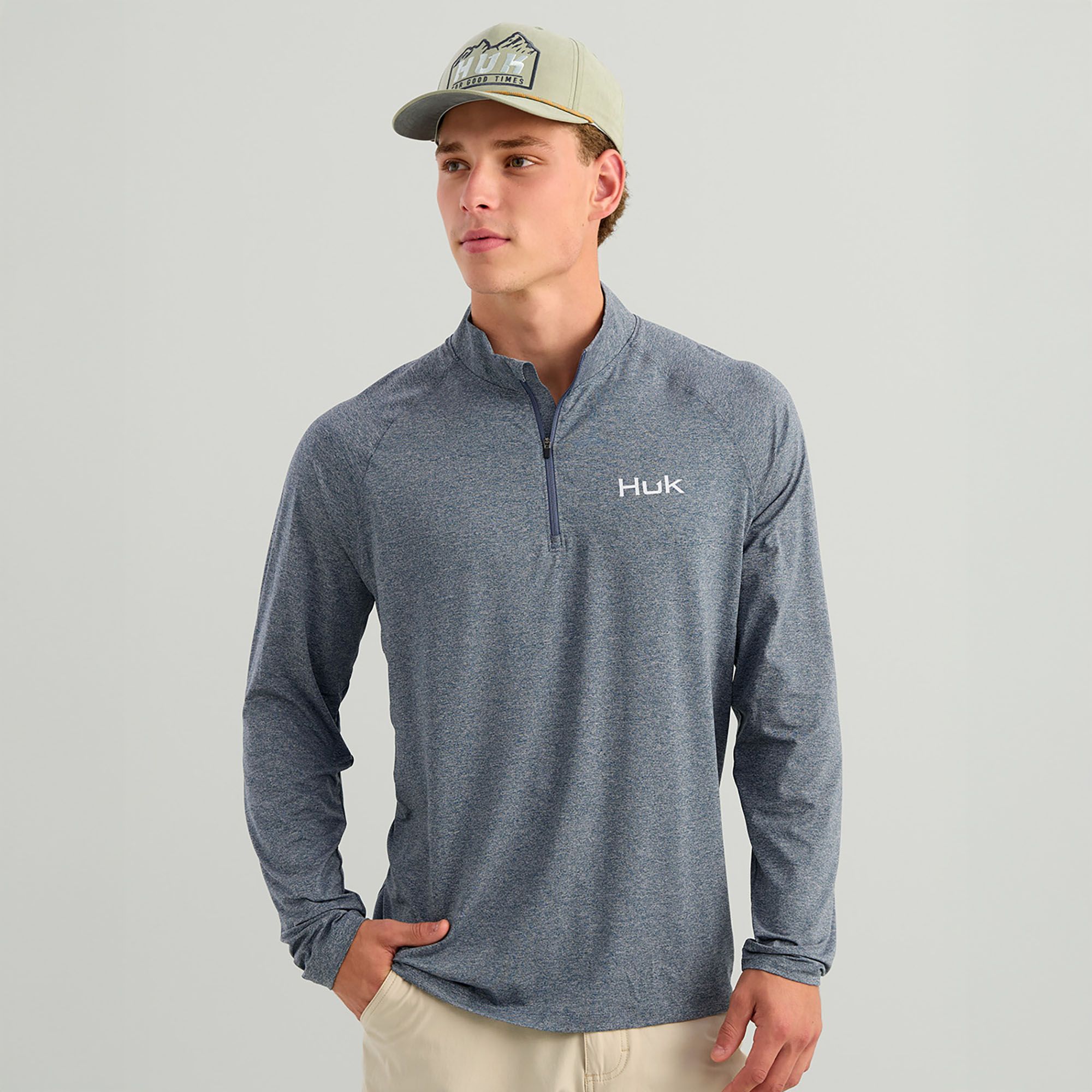 HUK Men's Airweight 1/4 Zip product image