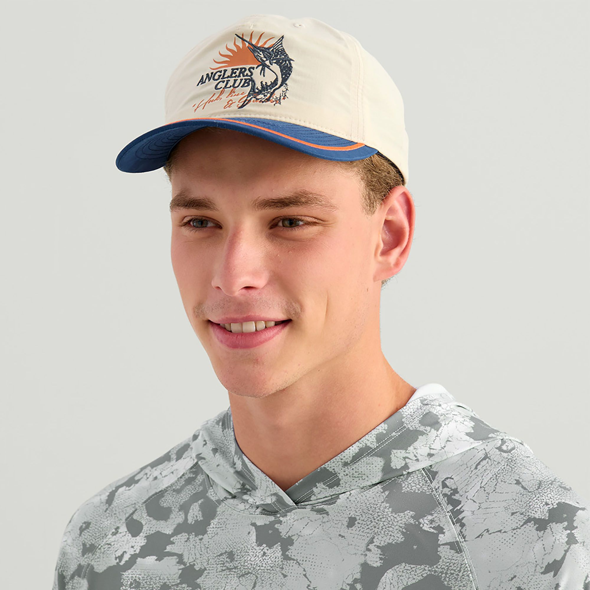 HUK Men's Airweight KC Print Hoodie product image