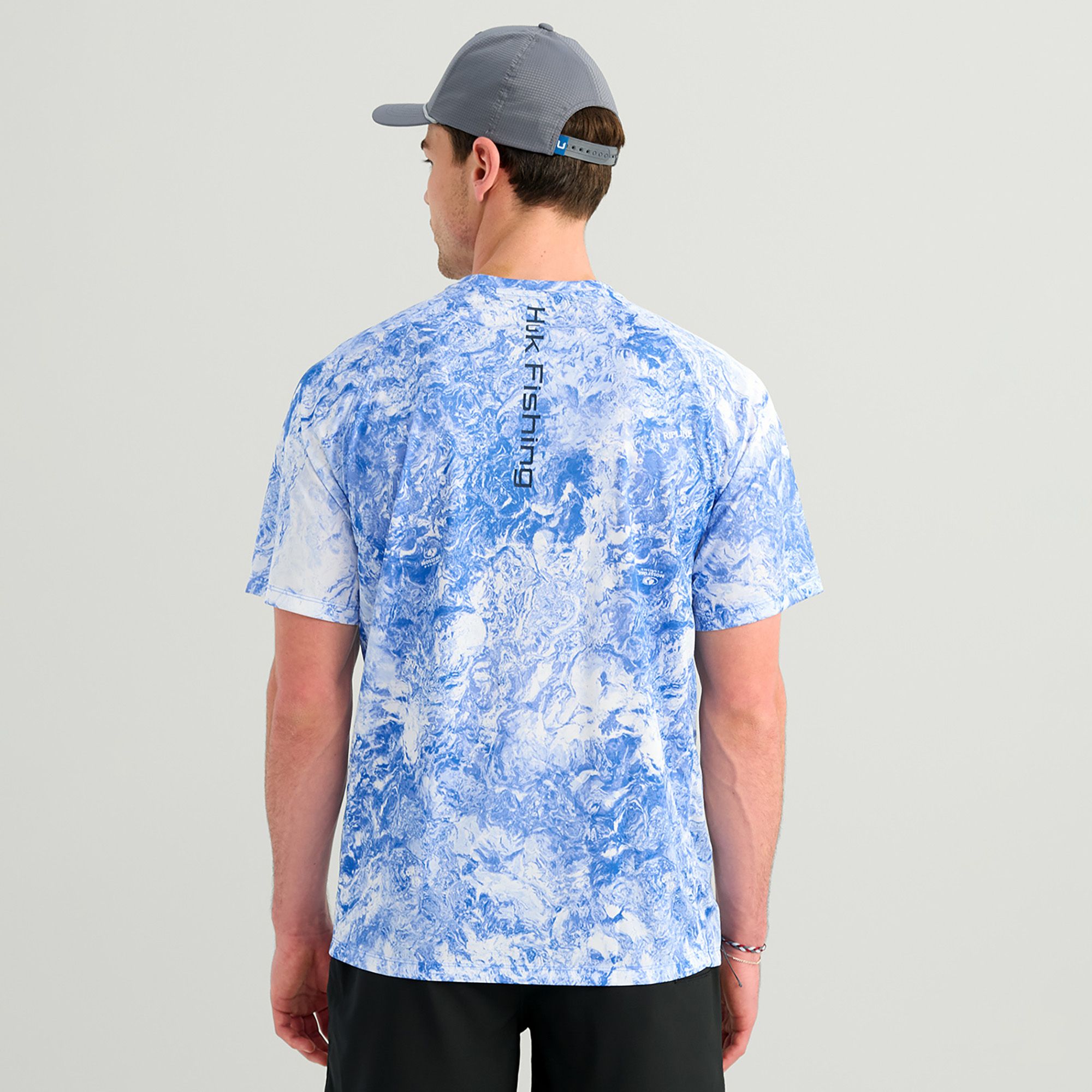 HUK Men's Mossy Oak Pursuit Short Sleeve Short Sleeve Crewneck Shirt product image