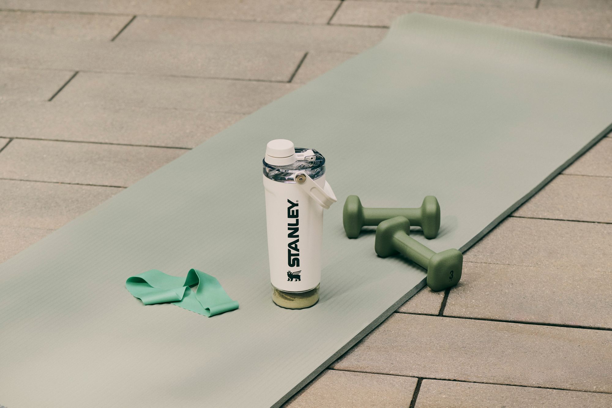 Stanley 20 oz. Activate Shaker Bottle product image