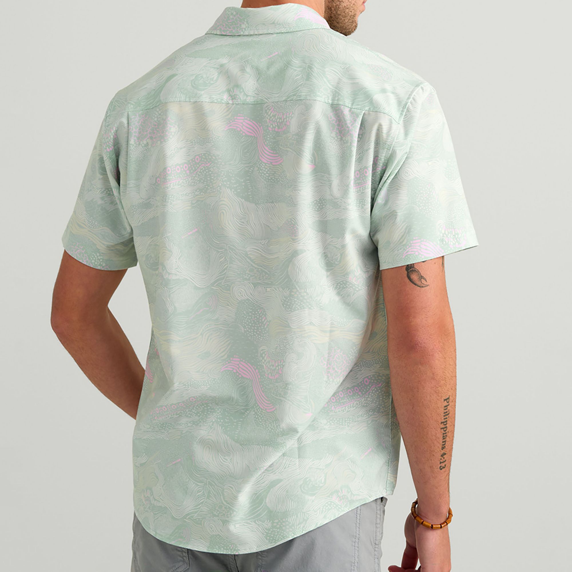 HUK Men's Short Sleeve Kona Button Down product image
